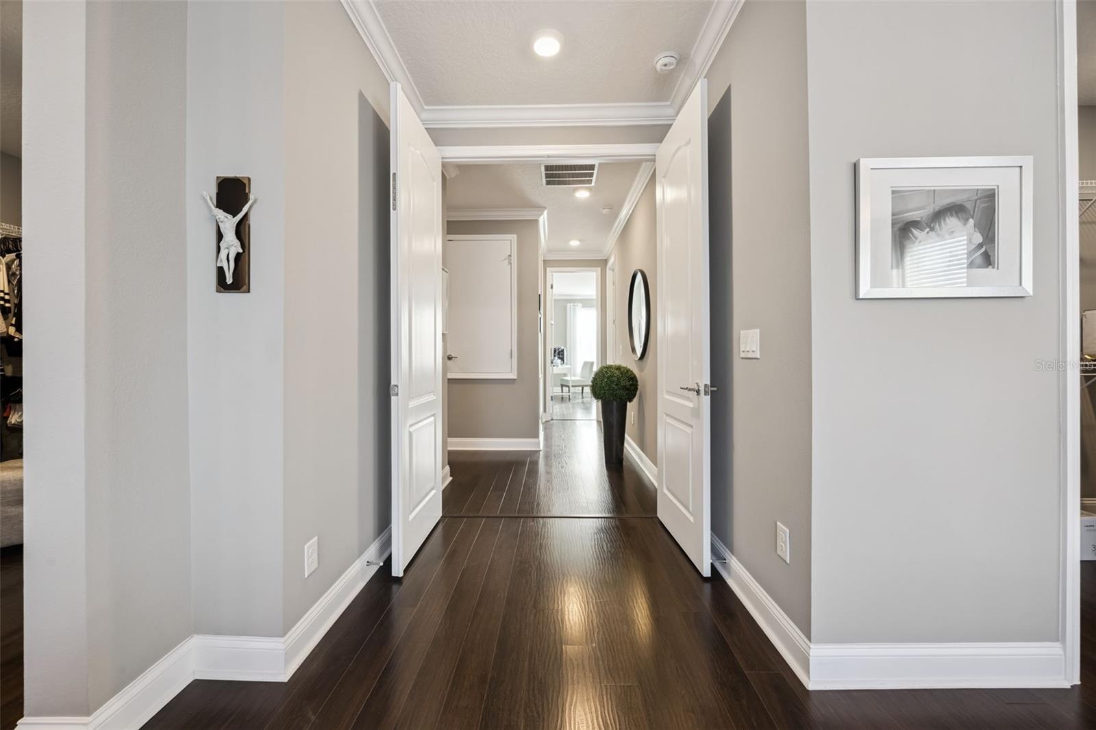 Image 35 of 100 For 16115 Johns Lake Overlook Drive