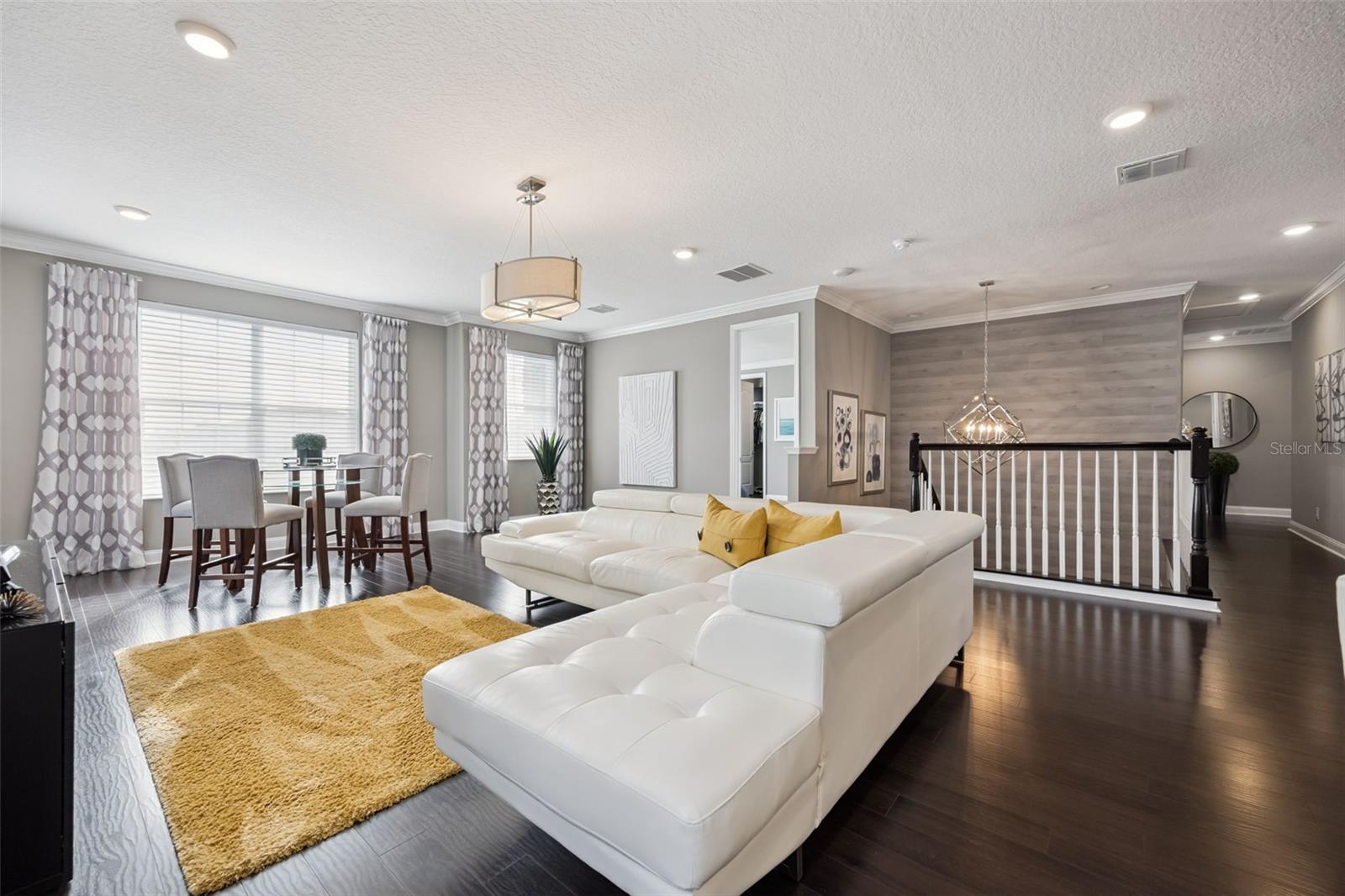 Image 40 of 100 For 16115 Johns Lake Overlook Drive