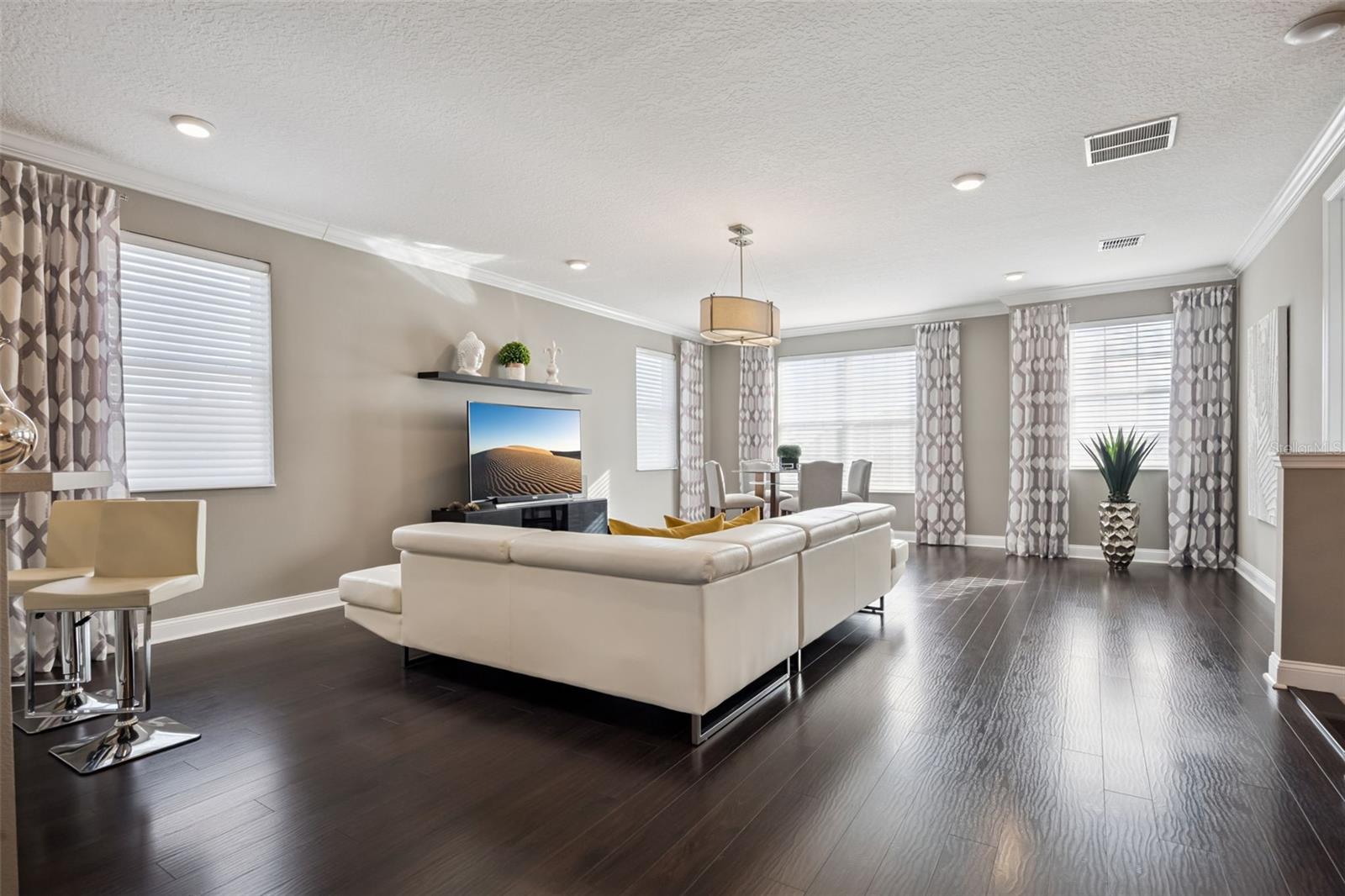 Image 42 of 100 For 16115 Johns Lake Overlook Drive