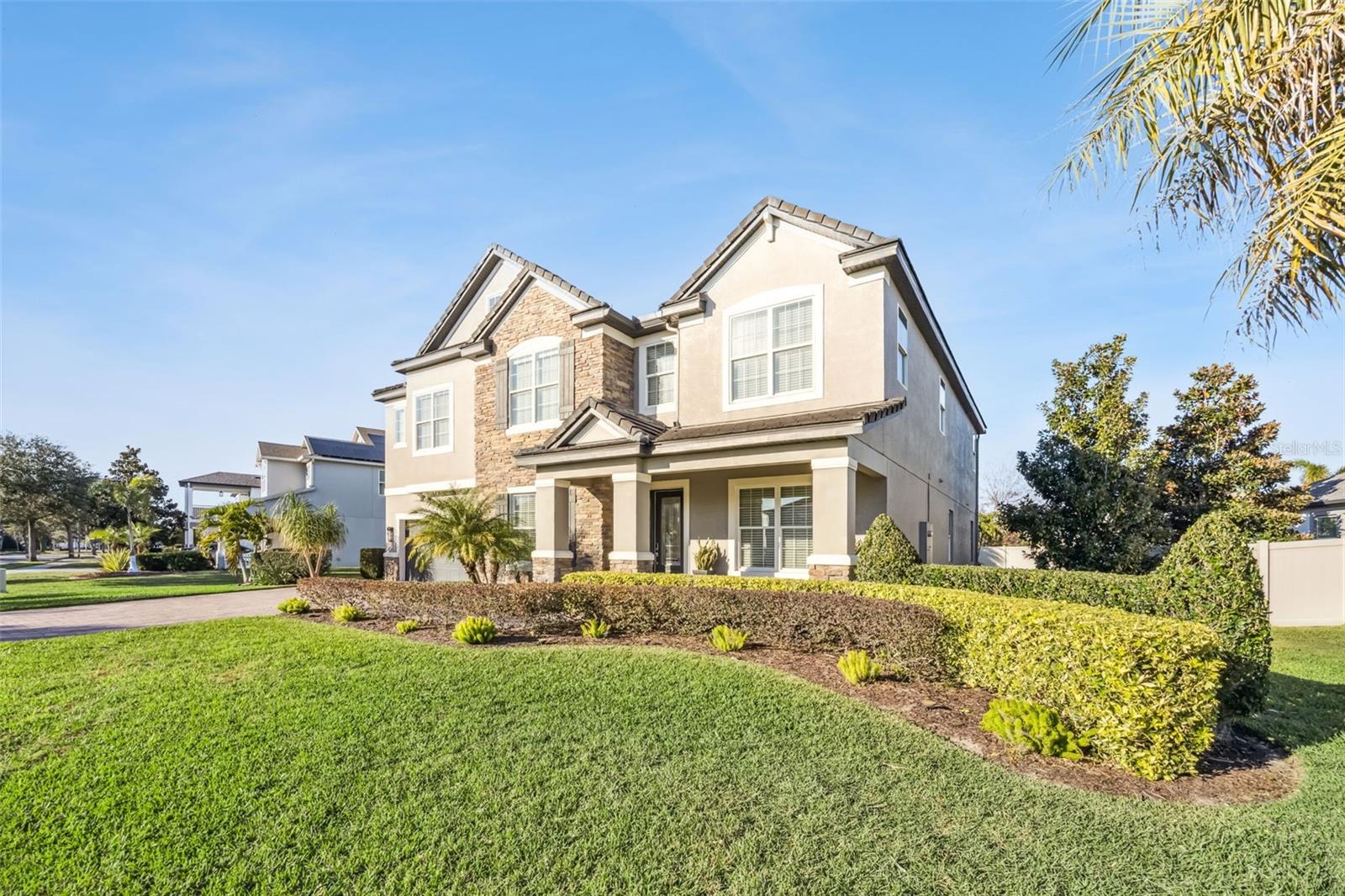 Image 5 of 100 For 16115 Johns Lake Overlook Drive