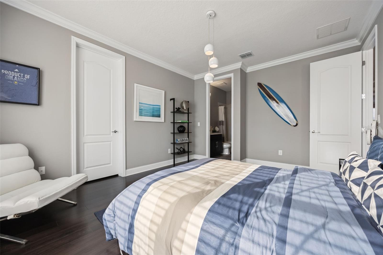 Image 52 of 100 For 16115 Johns Lake Overlook Drive