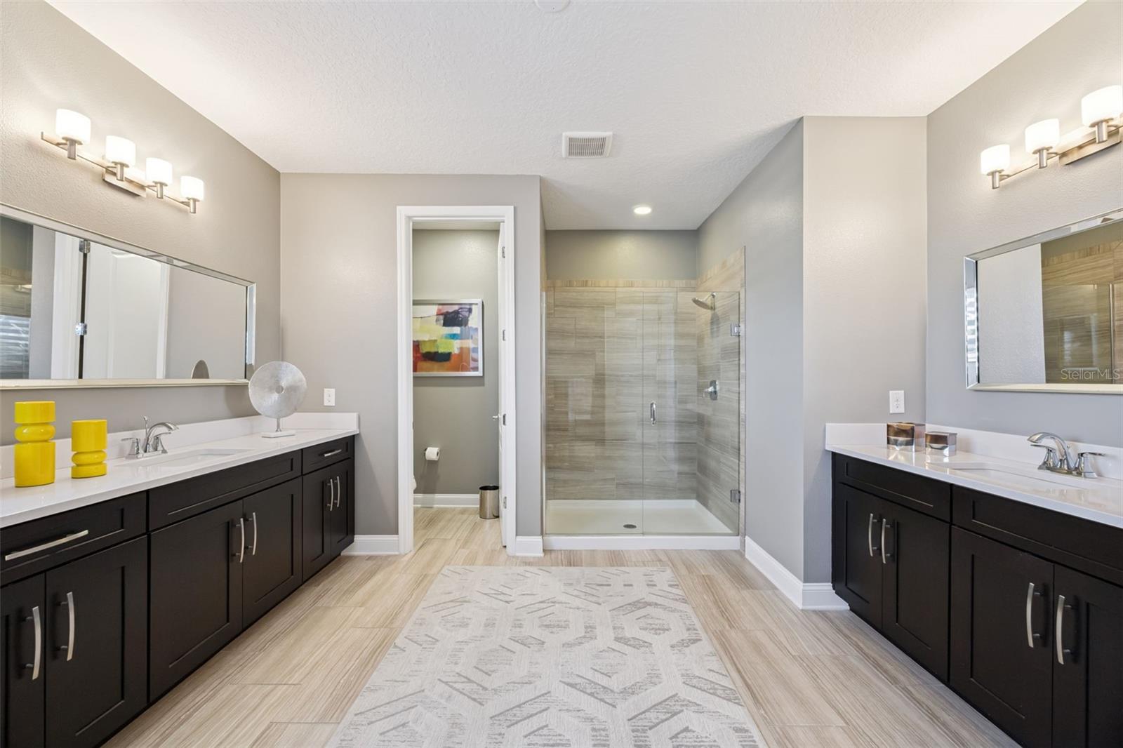 Image 58 of 100 For 16115 Johns Lake Overlook Drive