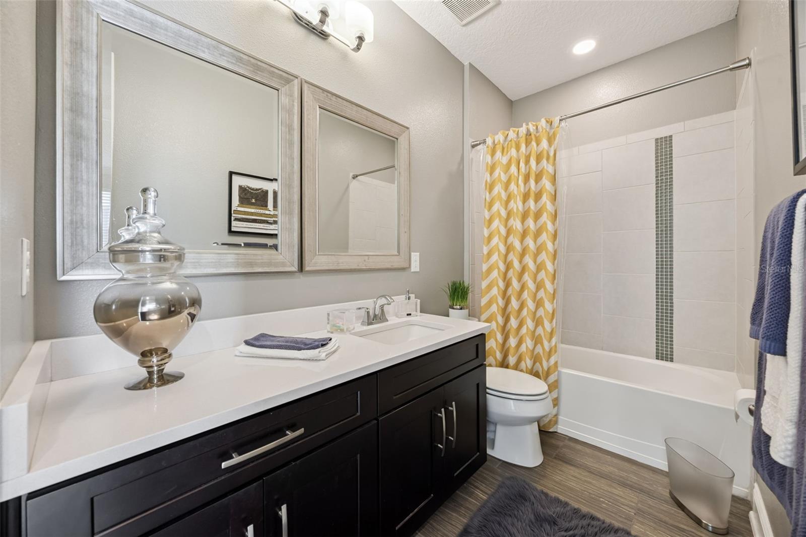 Image 63 of 100 For 16115 Johns Lake Overlook Drive