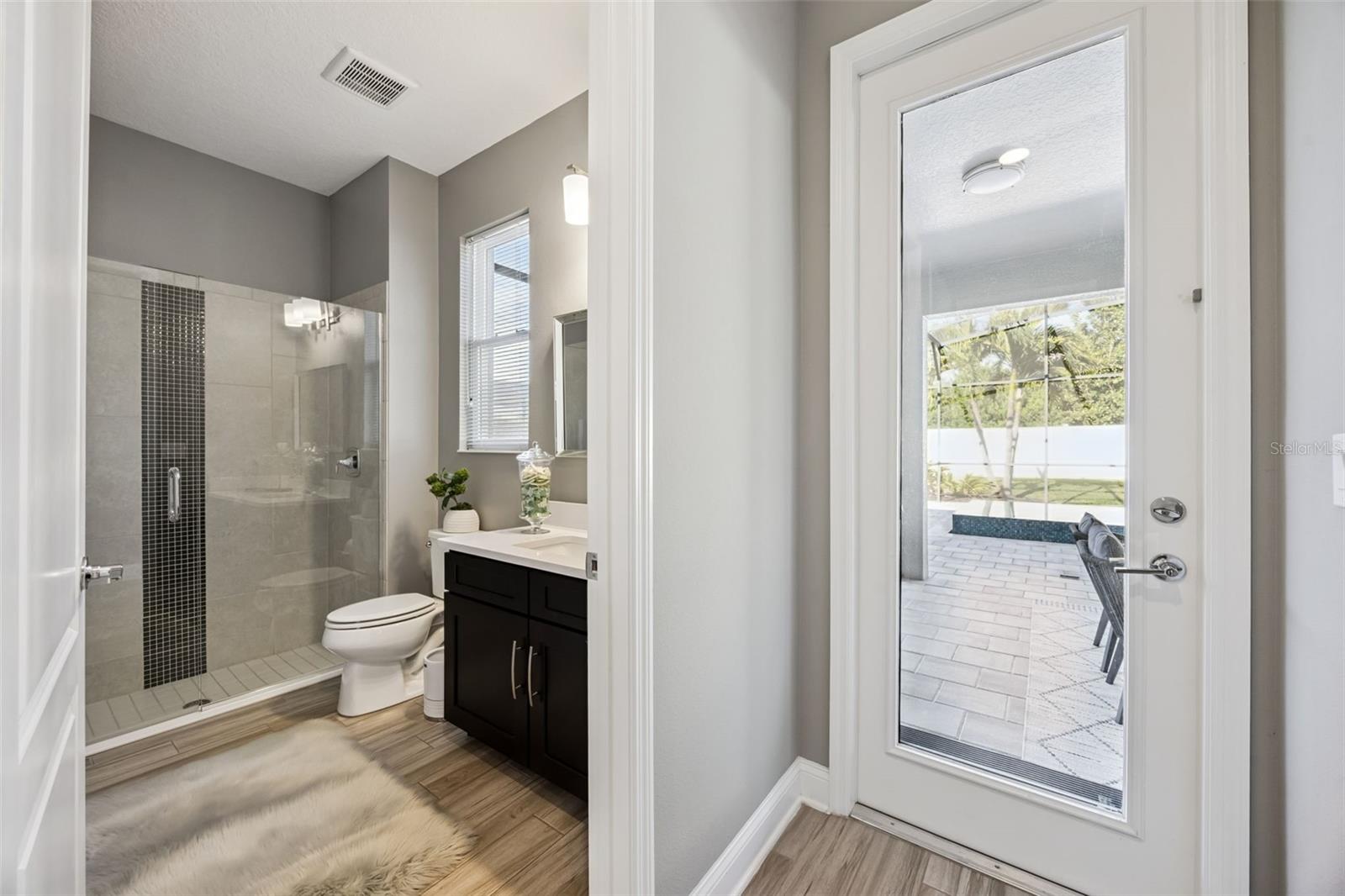 Image 67 of 100 For 16115 Johns Lake Overlook Drive