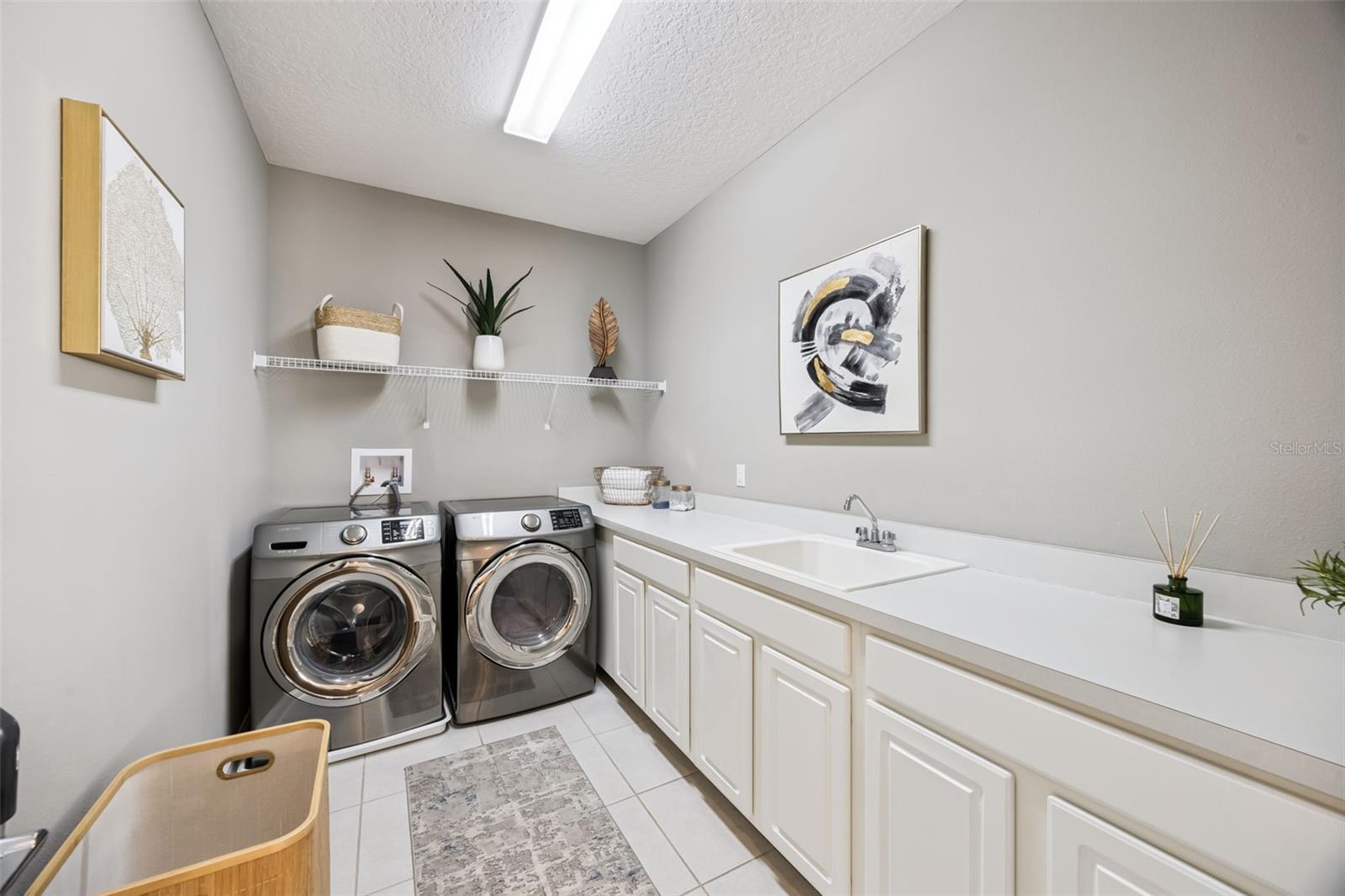 Image 70 of 100 For 16115 Johns Lake Overlook Drive