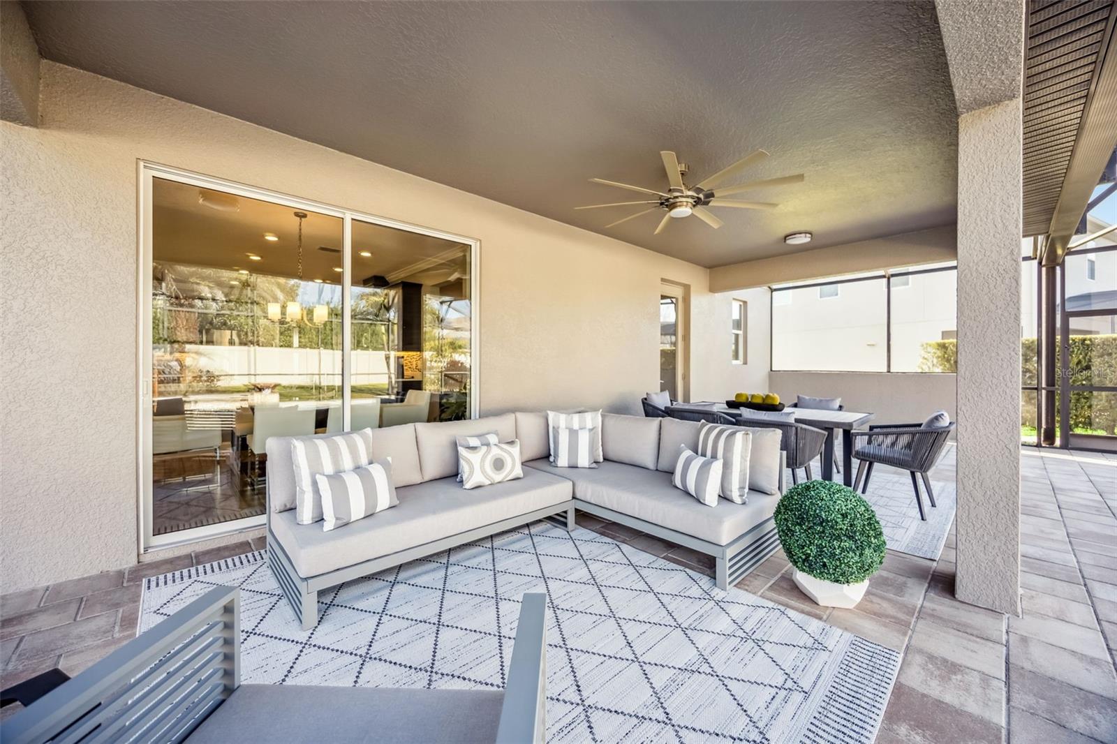 Image 75 of 100 For 16115 Johns Lake Overlook Drive