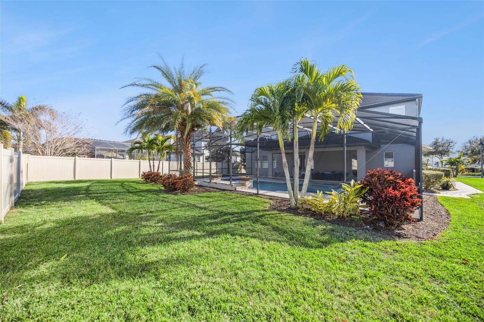 Image 86 of 100 For 16115 Johns Lake Overlook Drive