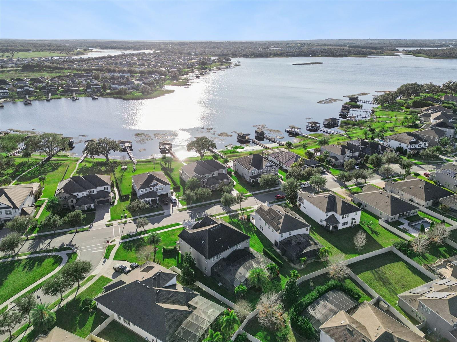 Image 93 of 100 For 16115 Johns Lake Overlook Drive