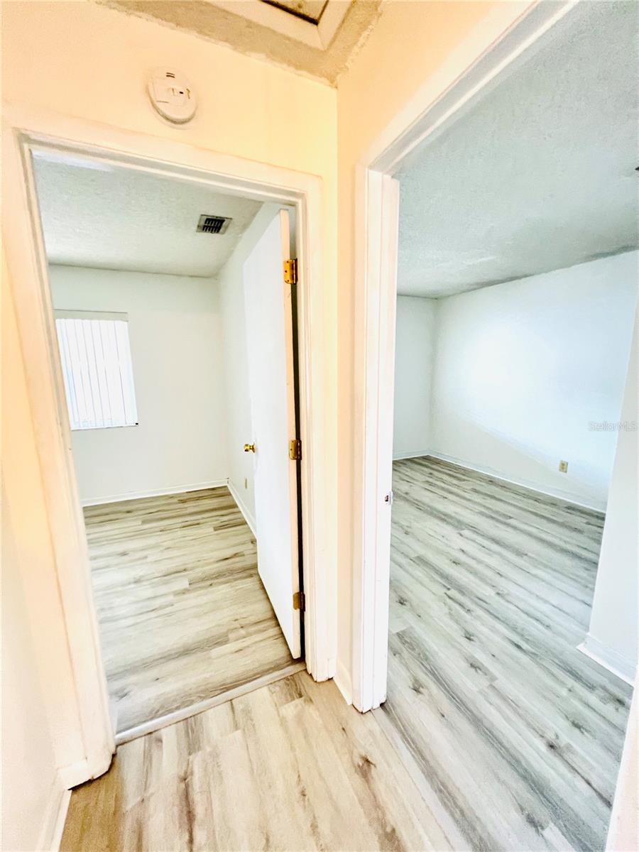 Image 16 of 28 For 532 Winter Terrace