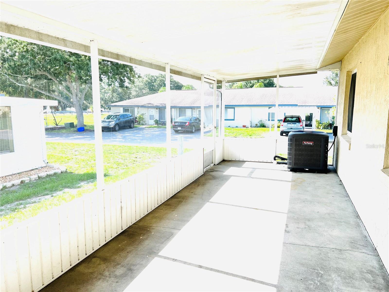 Image 19 of 28 For 532 Winter Terrace