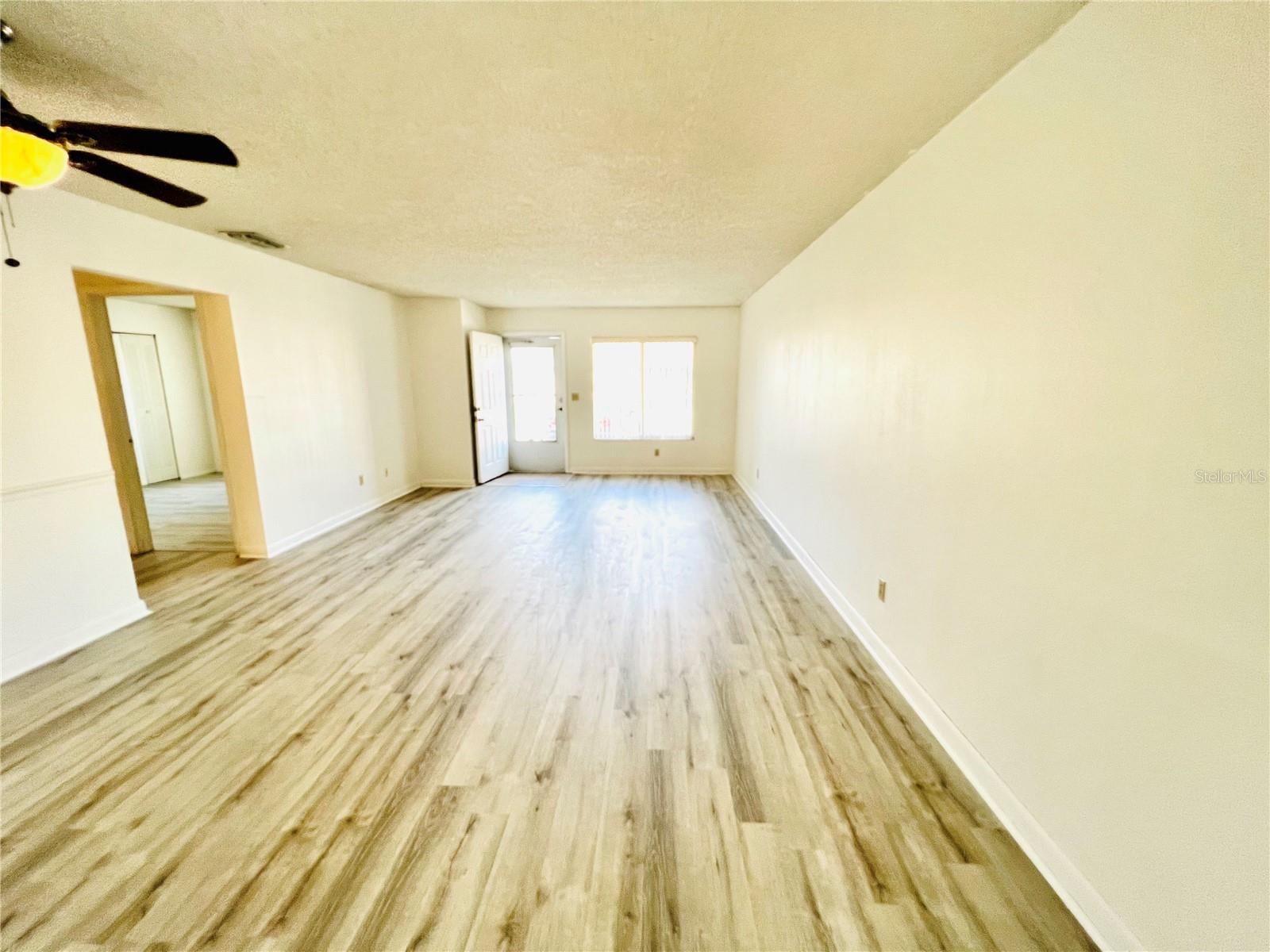 Image 8 of 28 For 532 Winter Terrace