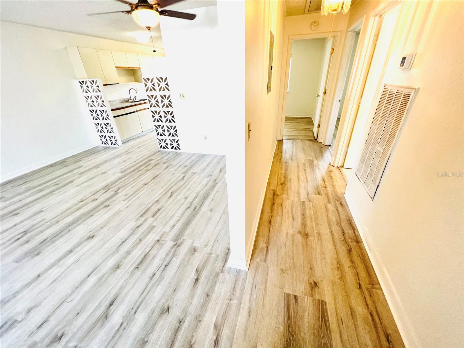 Image 9 of 28 For 532 Winter Terrace