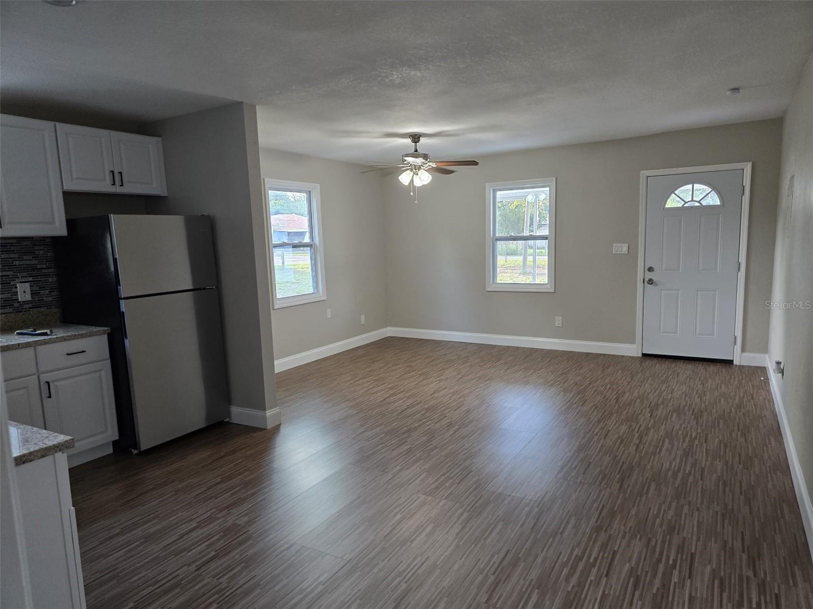 Image 20 of 25 For 11548 Missouri Street