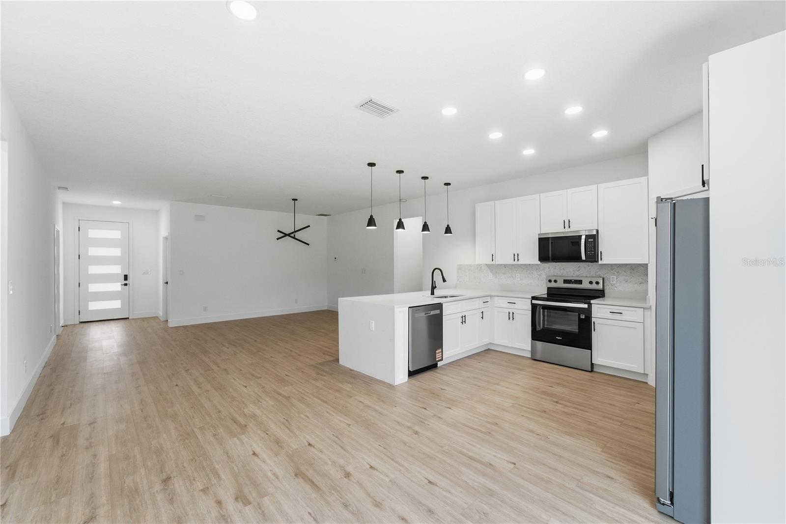 Image 10 of 30 For 7109 Tavoli Terrace