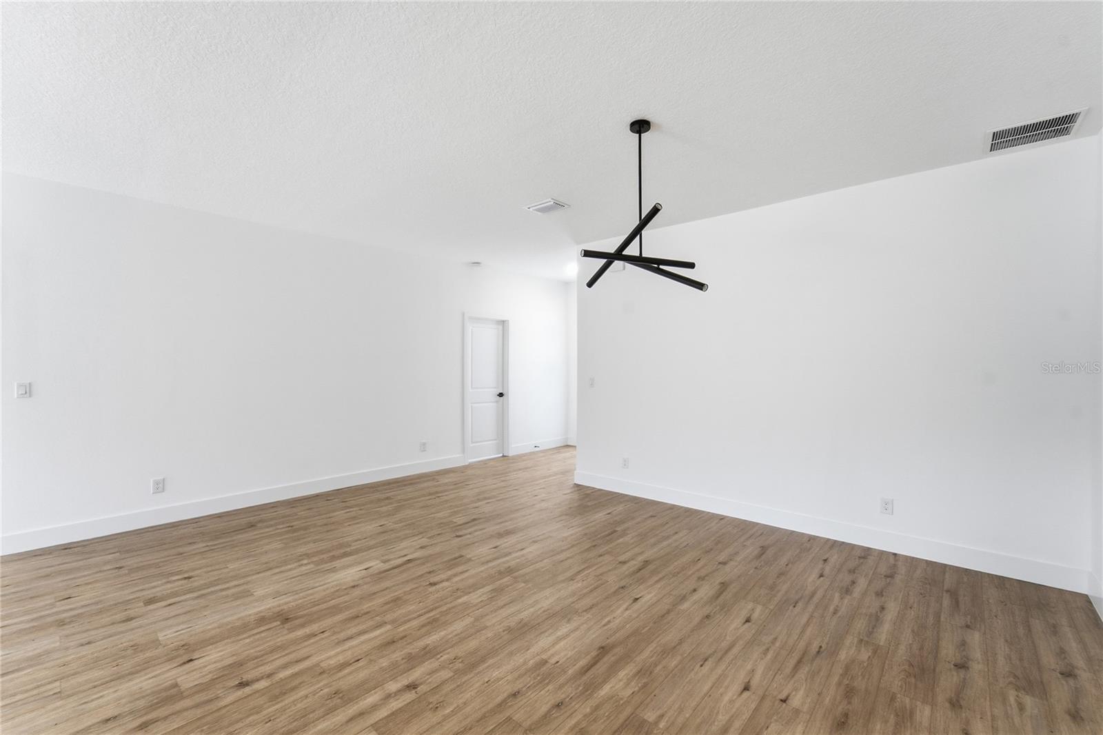 Image 13 of 30 For 7109 Tavoli Terrace