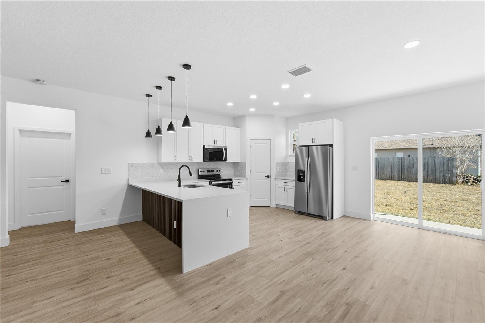 Image 7 of 30 For 7109 Tavoli Terrace