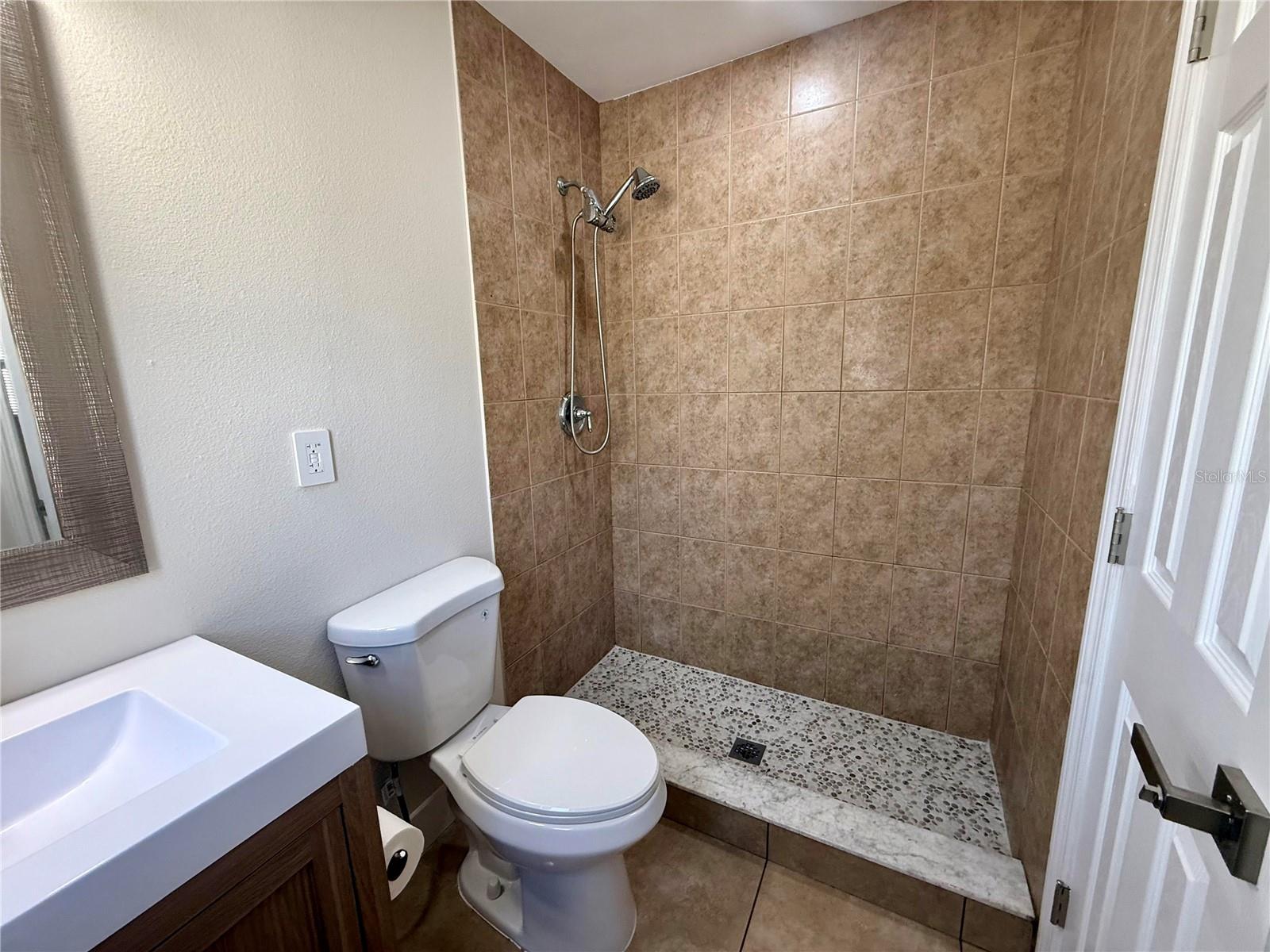 Image 16 of 31 For 459 Longwood Circle