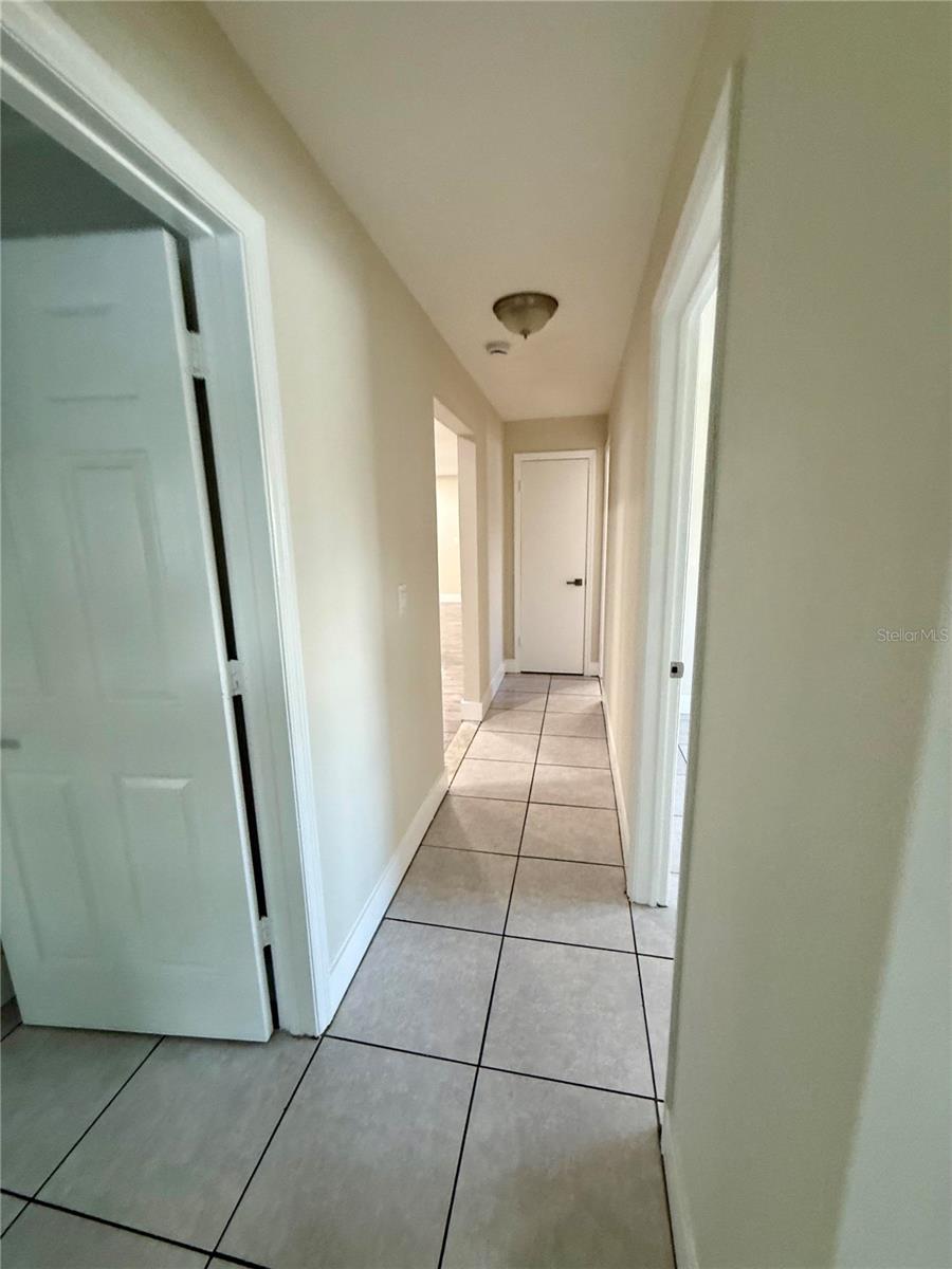 Image 24 of 31 For 459 Longwood Circle