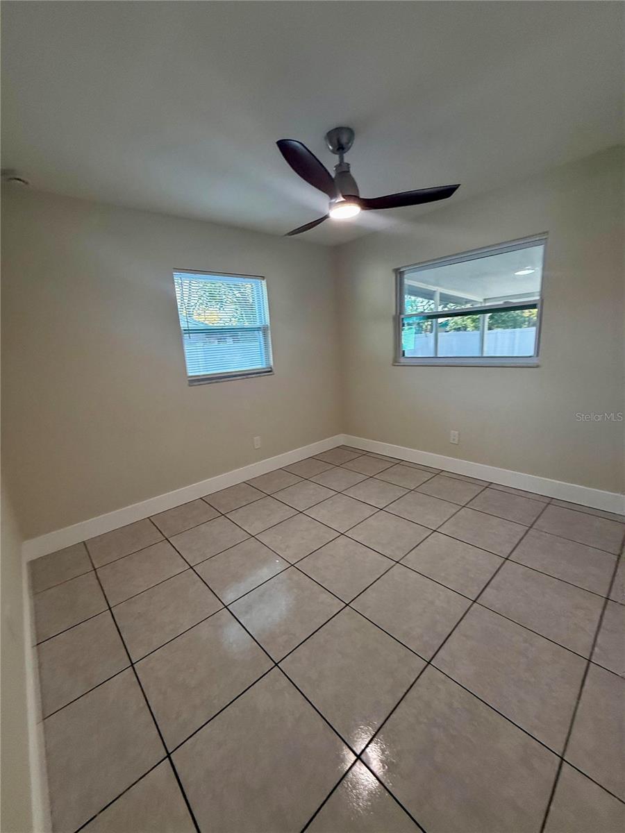 Image 26 of 31 For 459 Longwood Circle