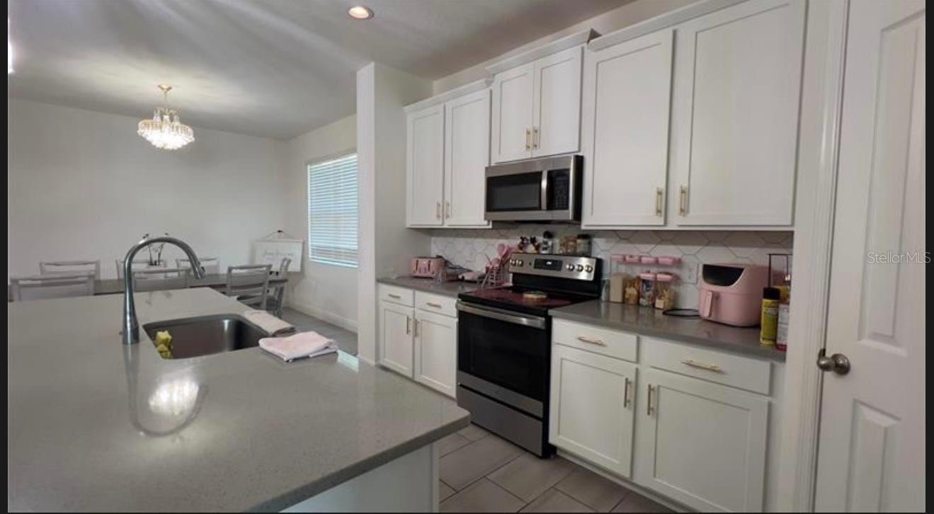 Image 3 of 26 For 5058 Down Court