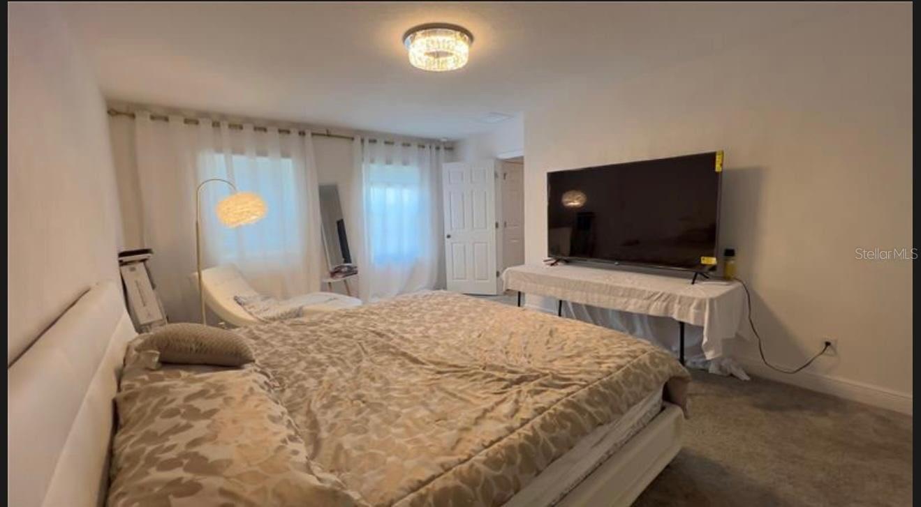 Image 5 of 26 For 5058 Down Court