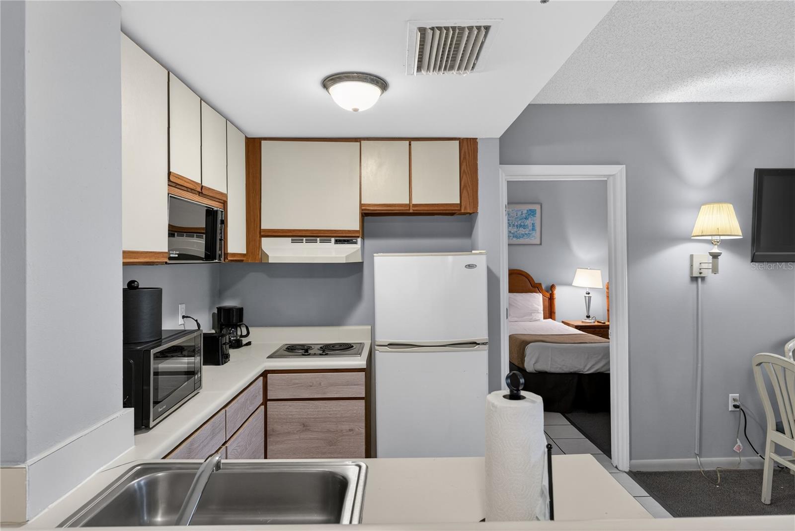 Image 13 of 37 For 6165 Carrier Dr  3803