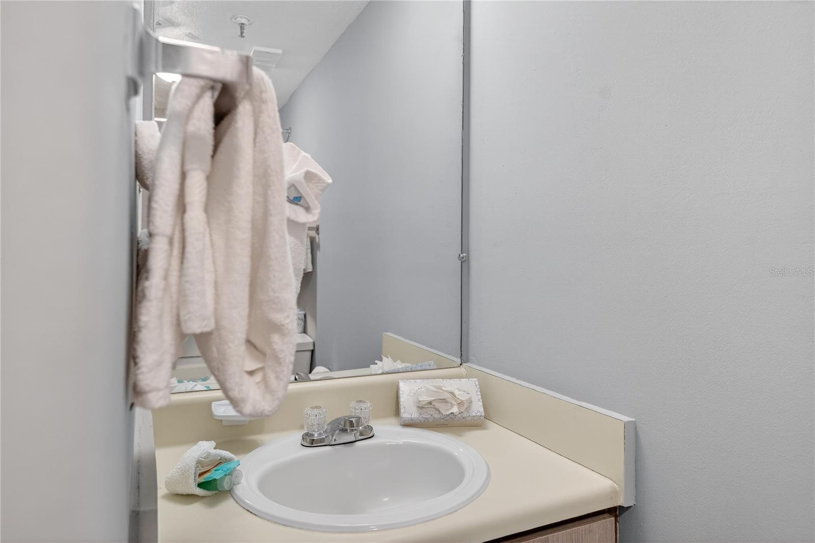 Image 24 of 37 For 6165 Carrier Dr  3803