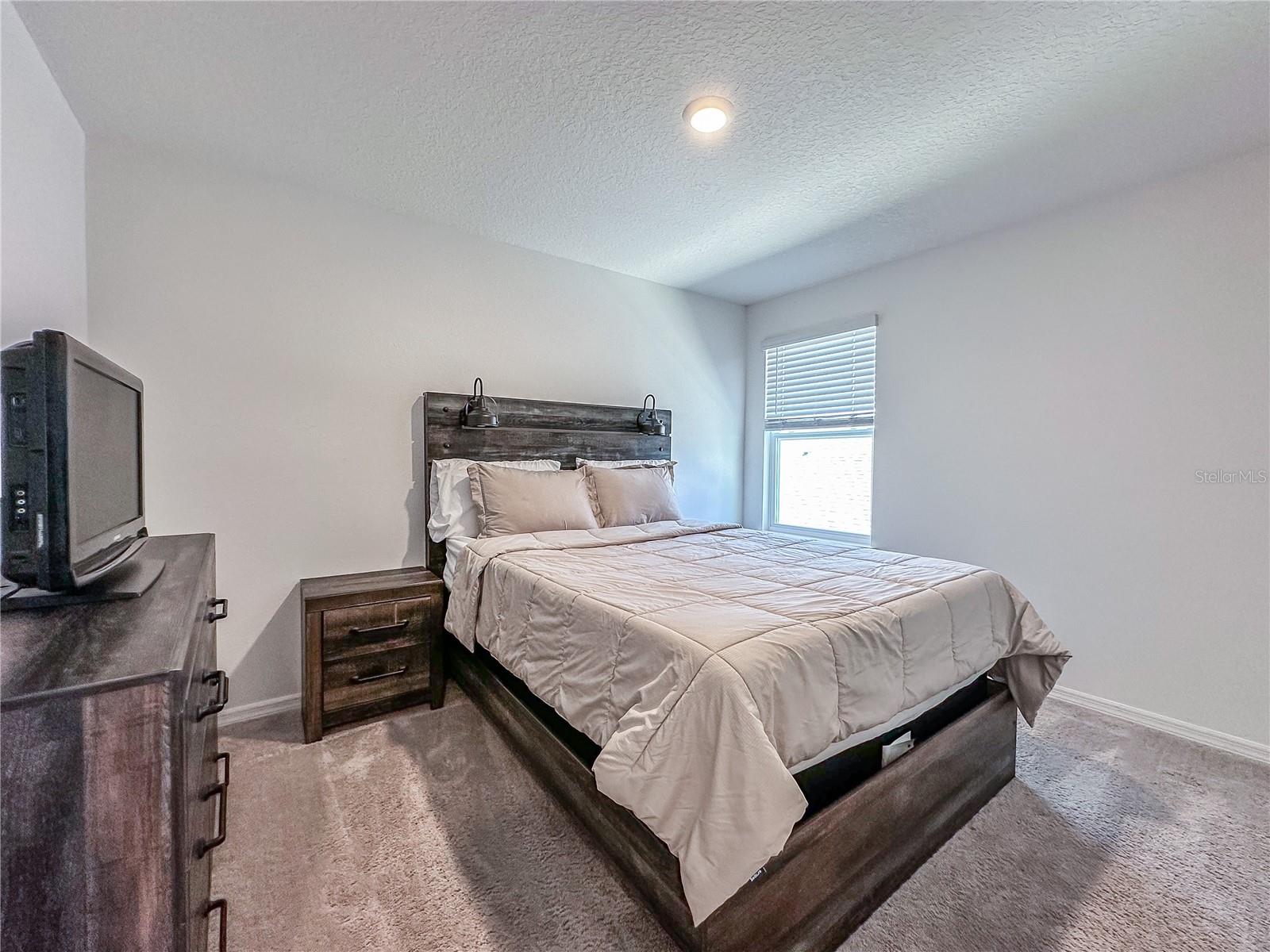 Image 32 of 54 For 810 Bocavista Court