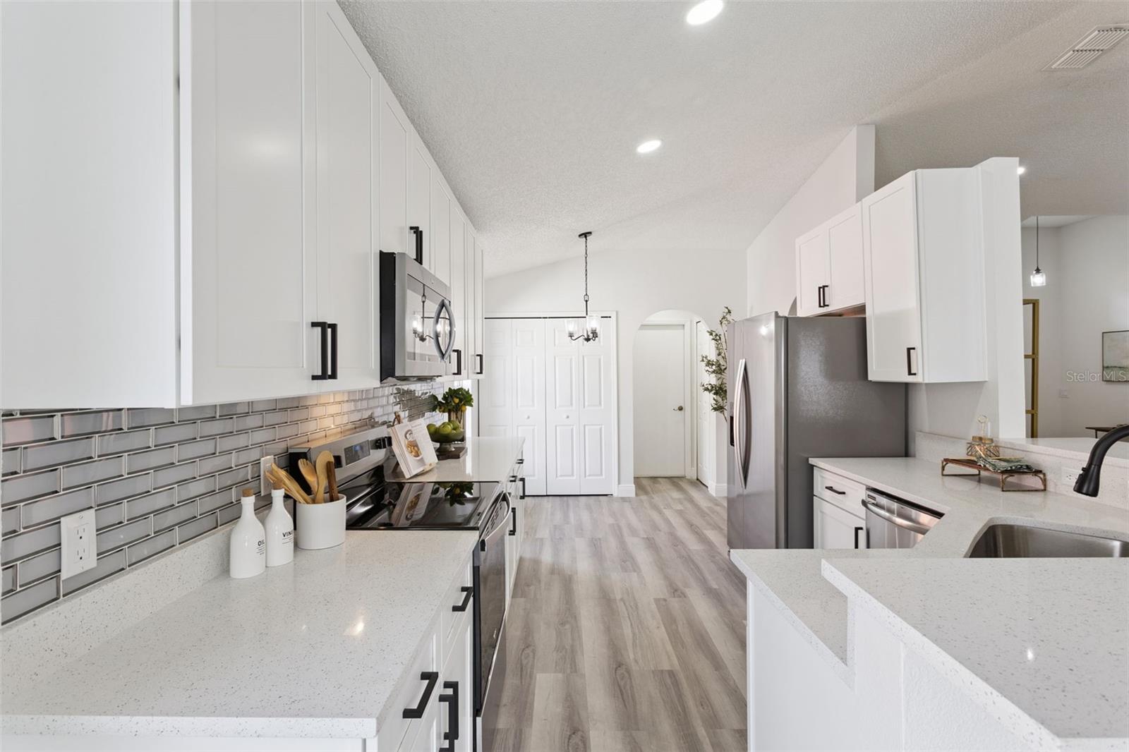 Image 23 of 45 For 453 Dominish Estates Drive