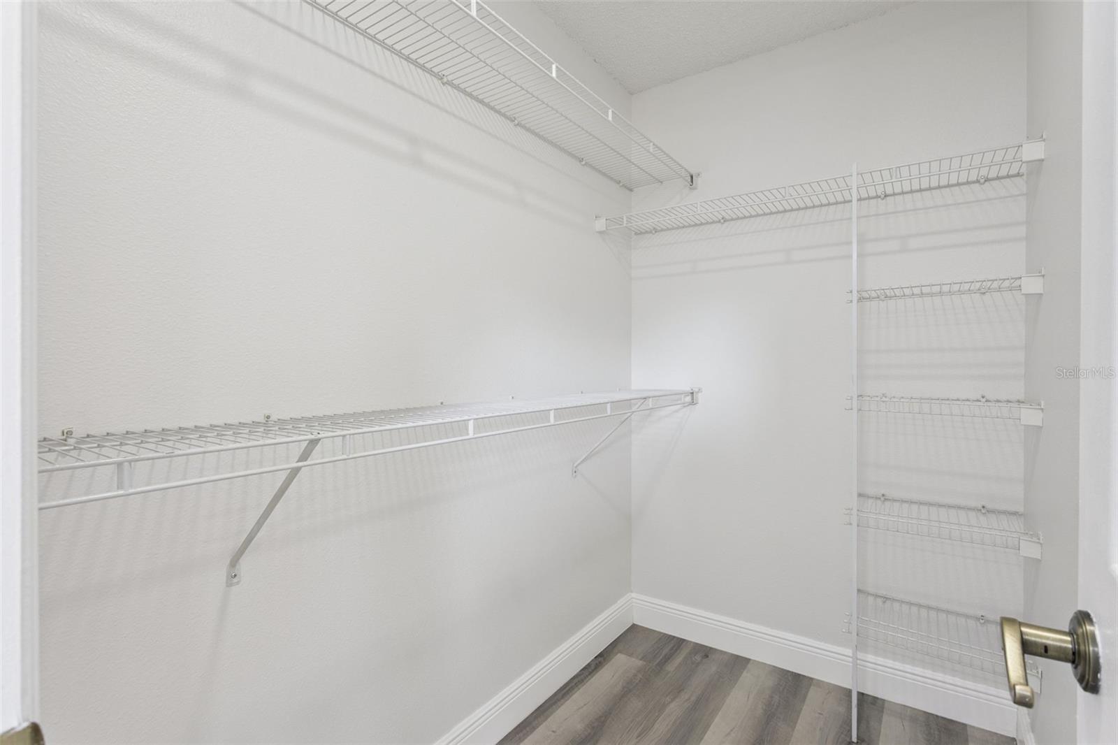 Image 32 of 45 For 453 Dominish Estates Drive