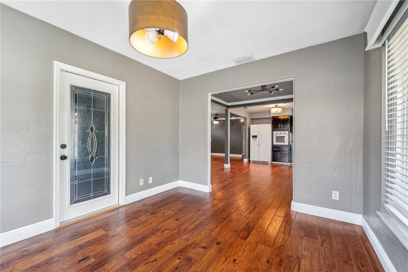 Image 11 of 26 For 1900 40th Street N