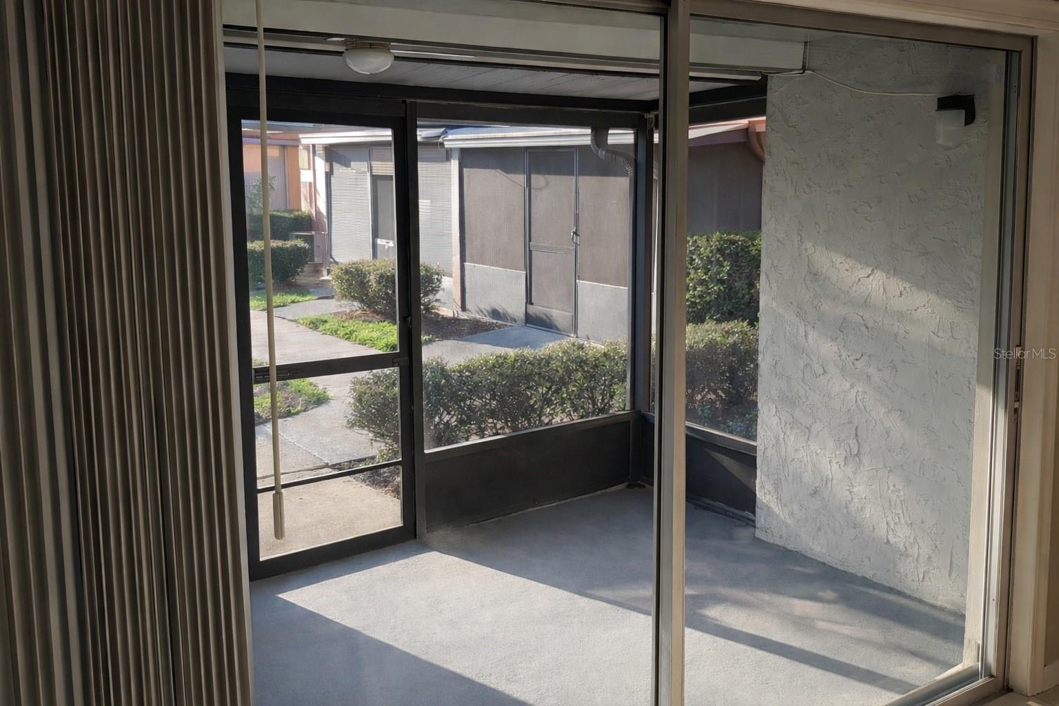 Image 12 of 13 For 2727 Oak Ridge Road 2- Bldg #7