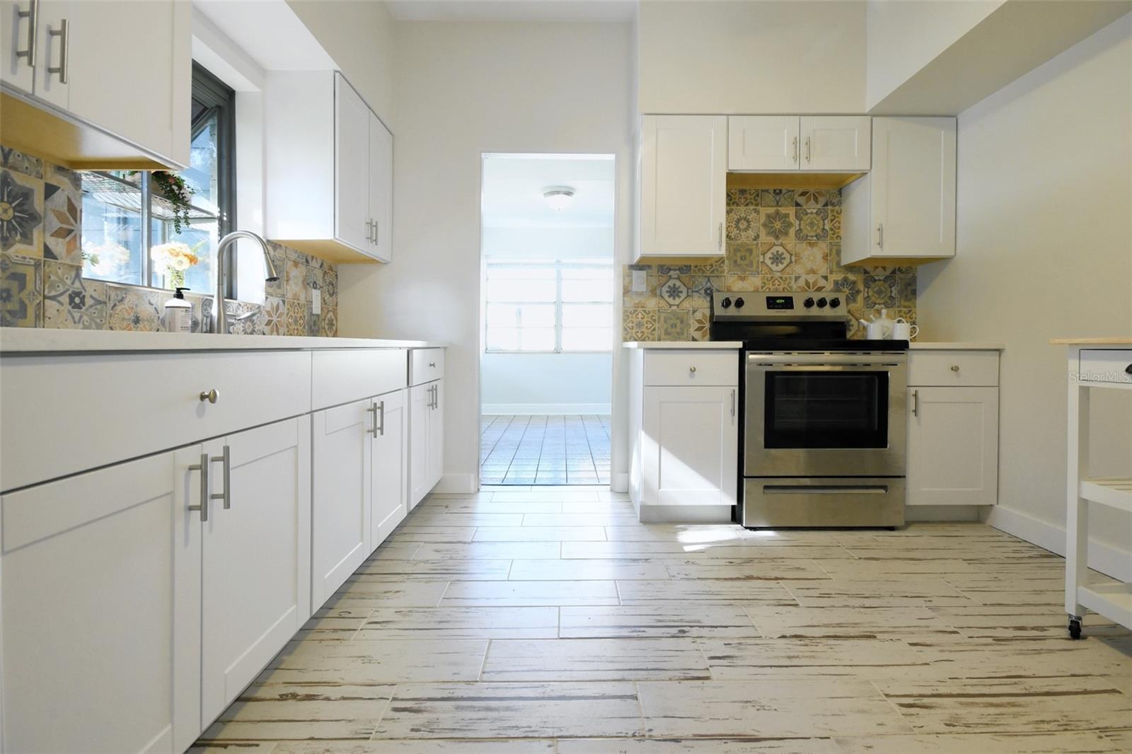 Image 10 of 28 For 336 Bunker Place