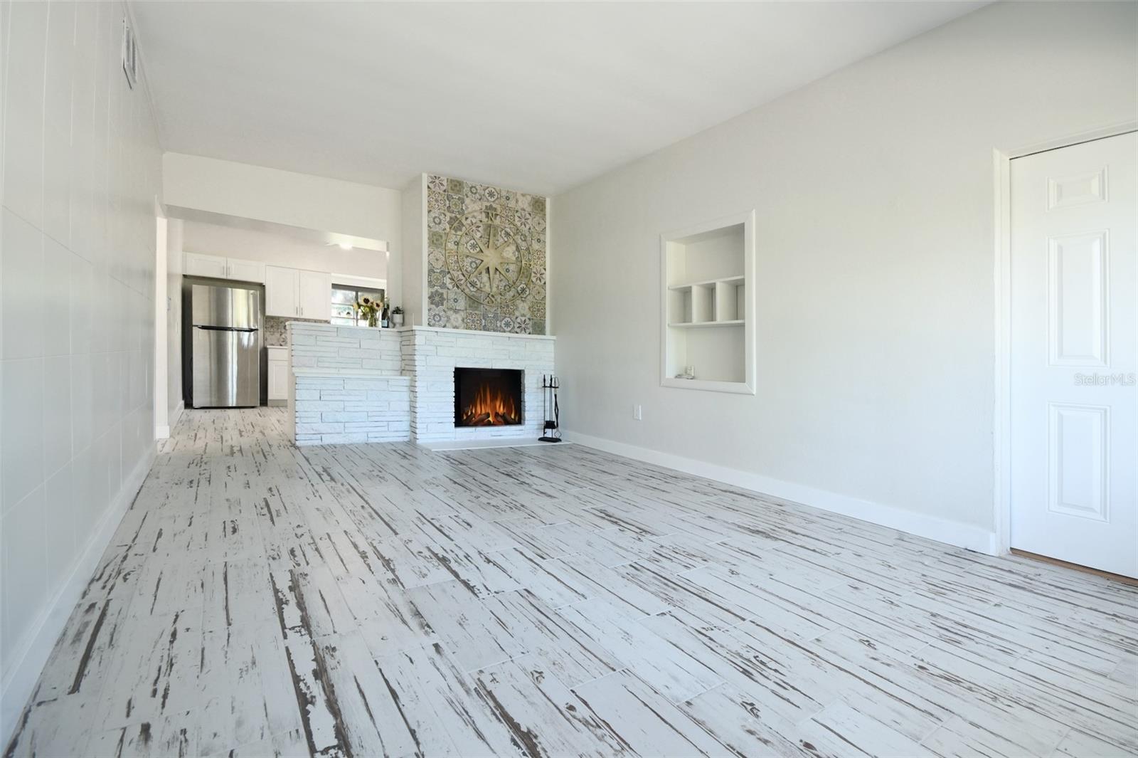 Image 5 of 28 For 336 Bunker Place