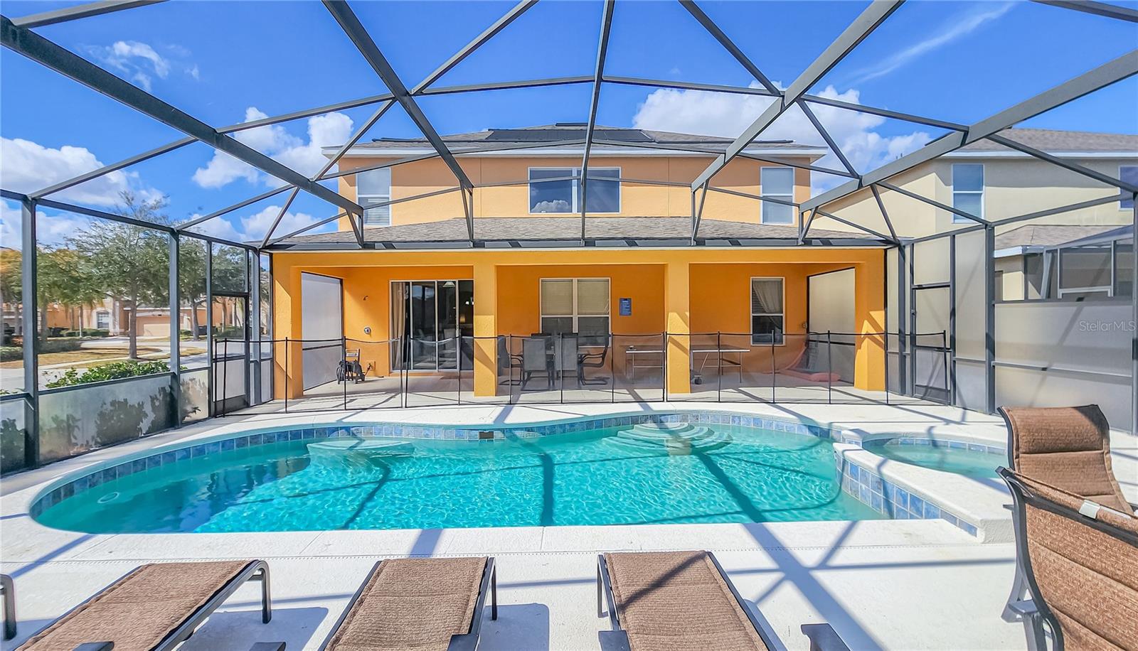 Image 35 of 39 For 1009 Orange Cosmos Boulevard