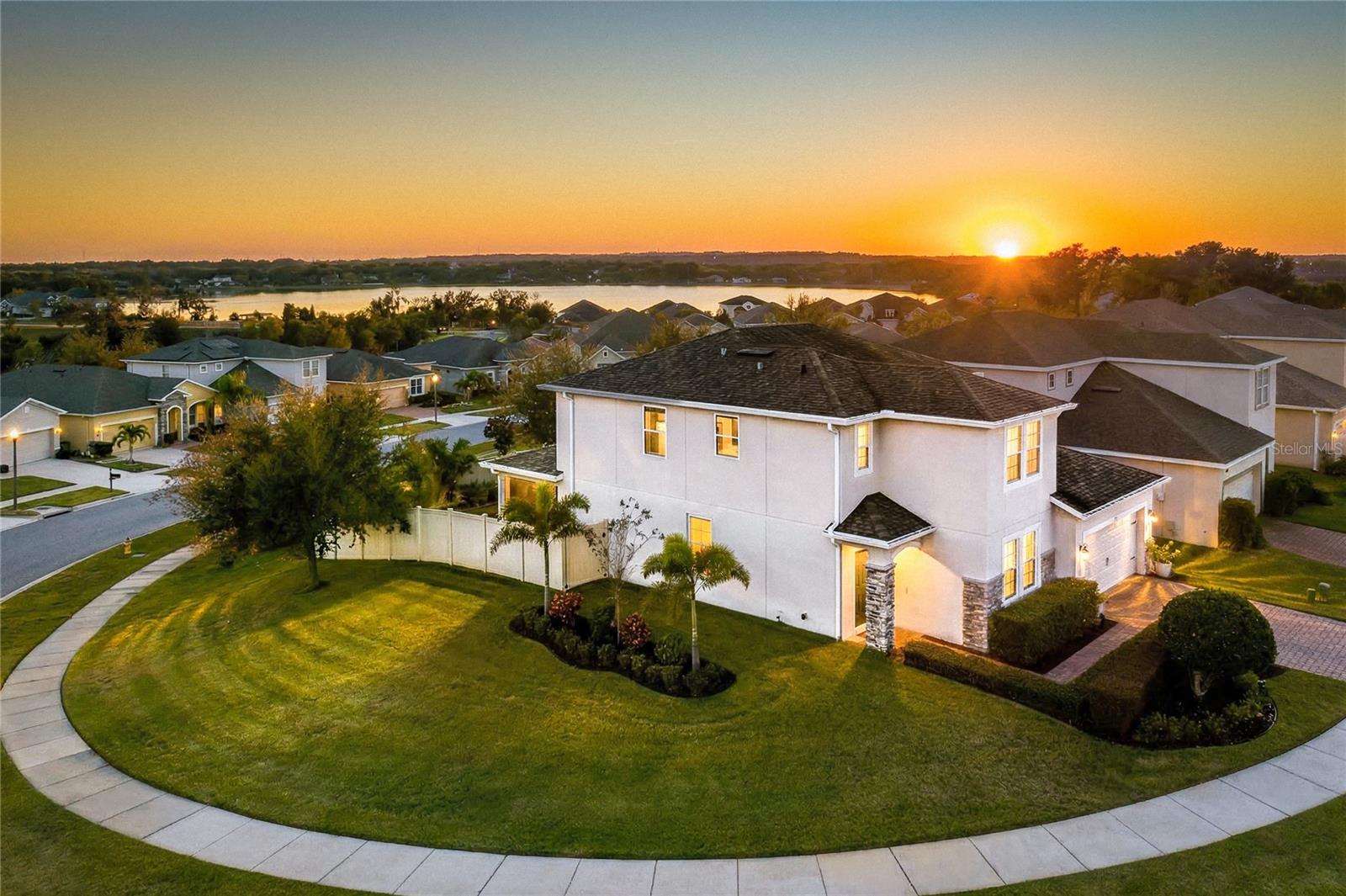 Details for 17105 Gathering Place Circle, CLERMONT, FL 34711