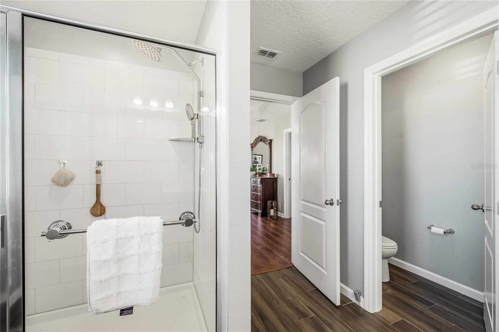 Image 25 of 61 For 17105 Gathering Place Circle