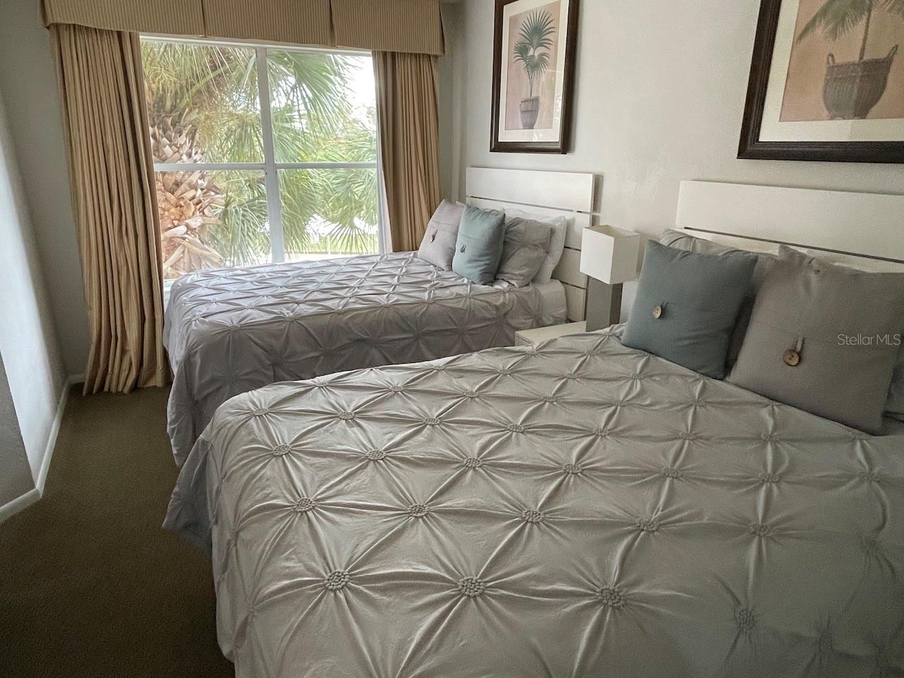 Image 18 of 21 For 6336 Parc Corniche Drive