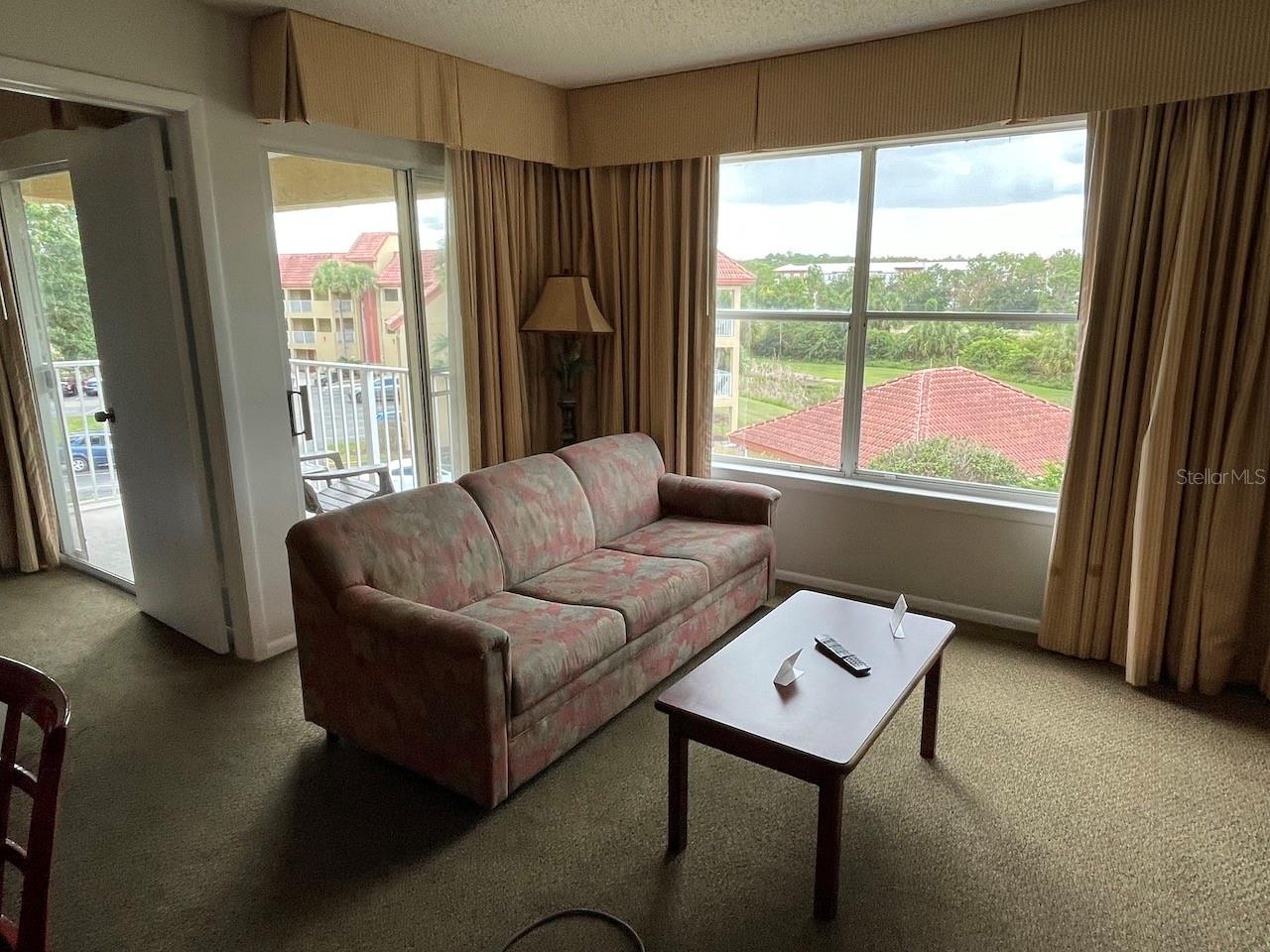 Image 7 of 21 For 6336 Parc Corniche Drive