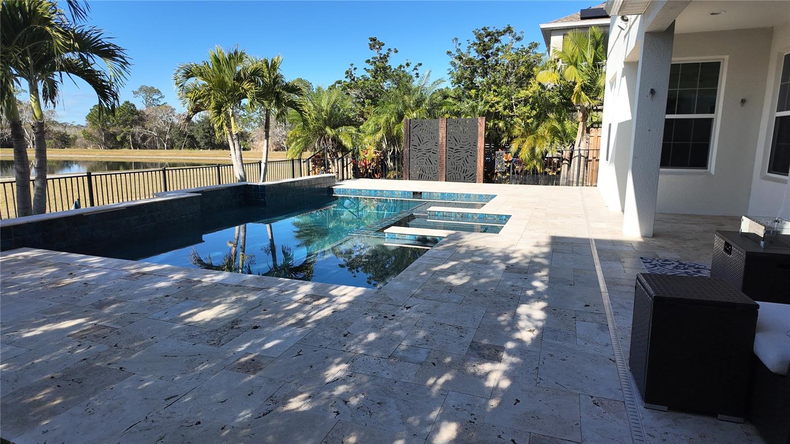 Image 11 of 32 For 8764 Lookout Pointe Drive