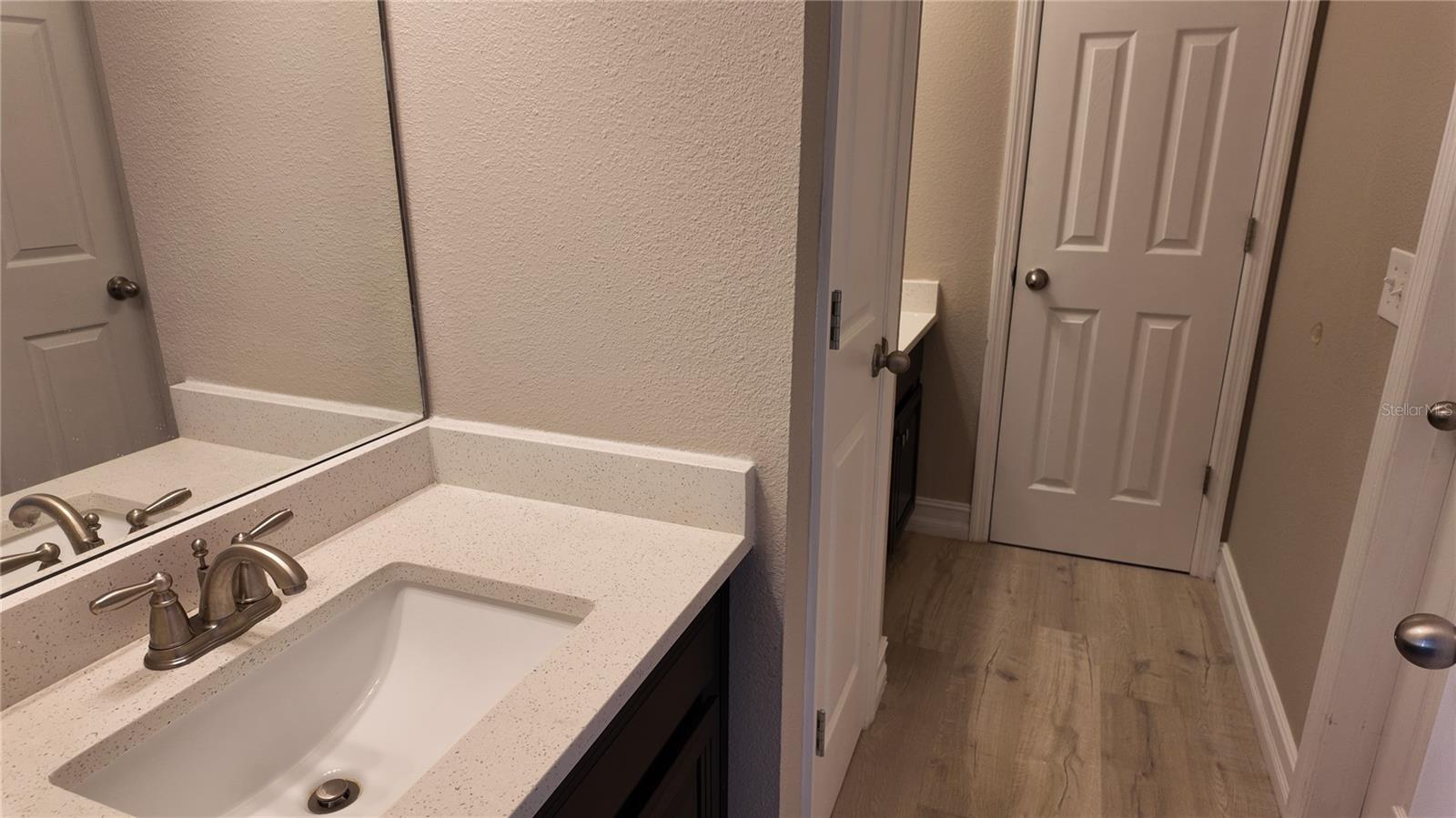 Image 21 of 32 For 8764 Lookout Pointe Drive