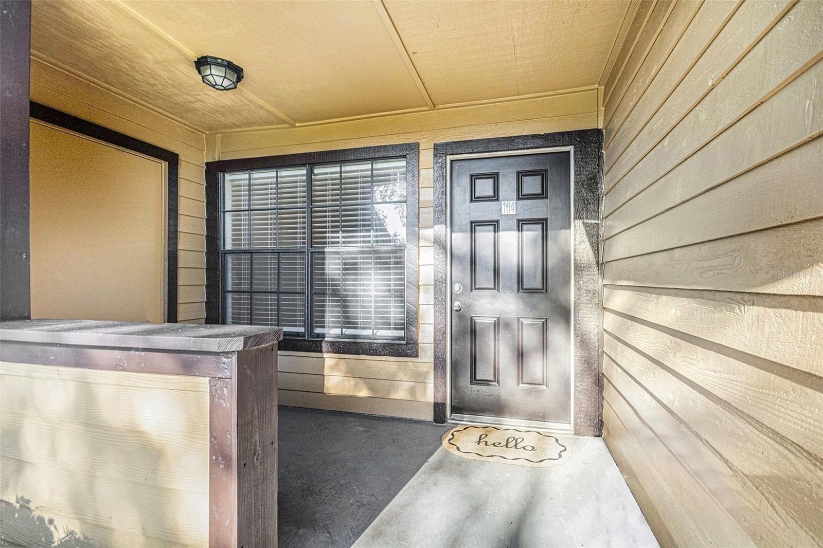 Image 2 of 20 For 315 Lakepointe Drive 104