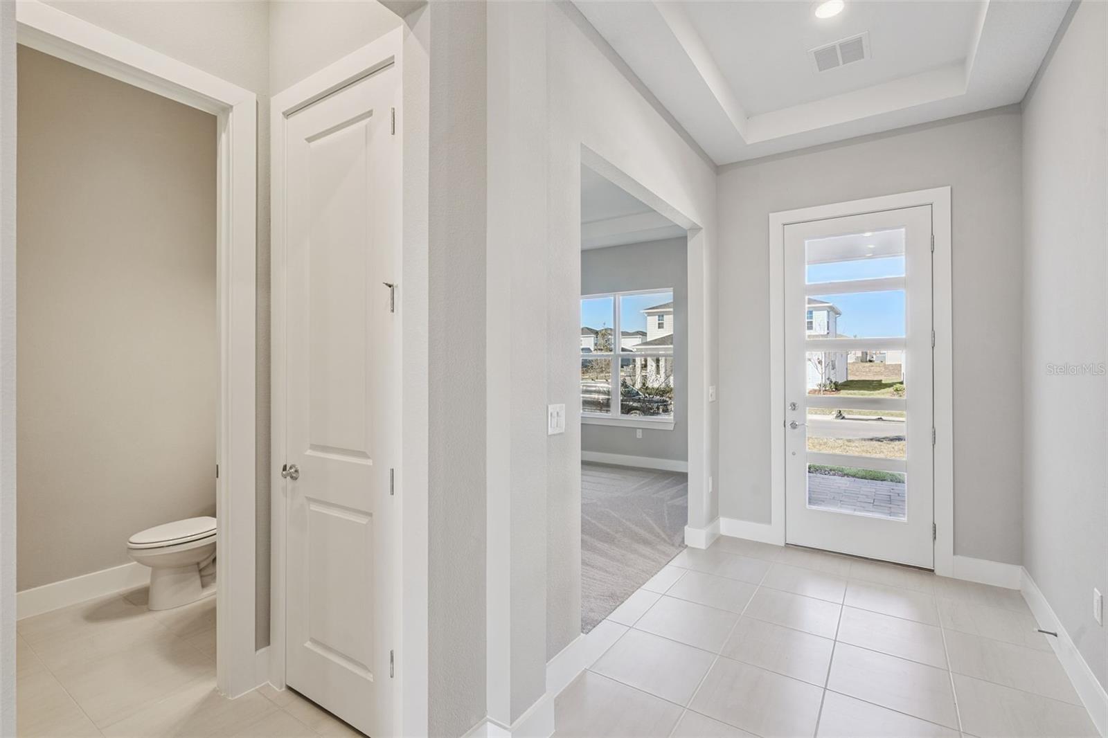 Image 6 of 38 For 4653 Golden Birch Avenue