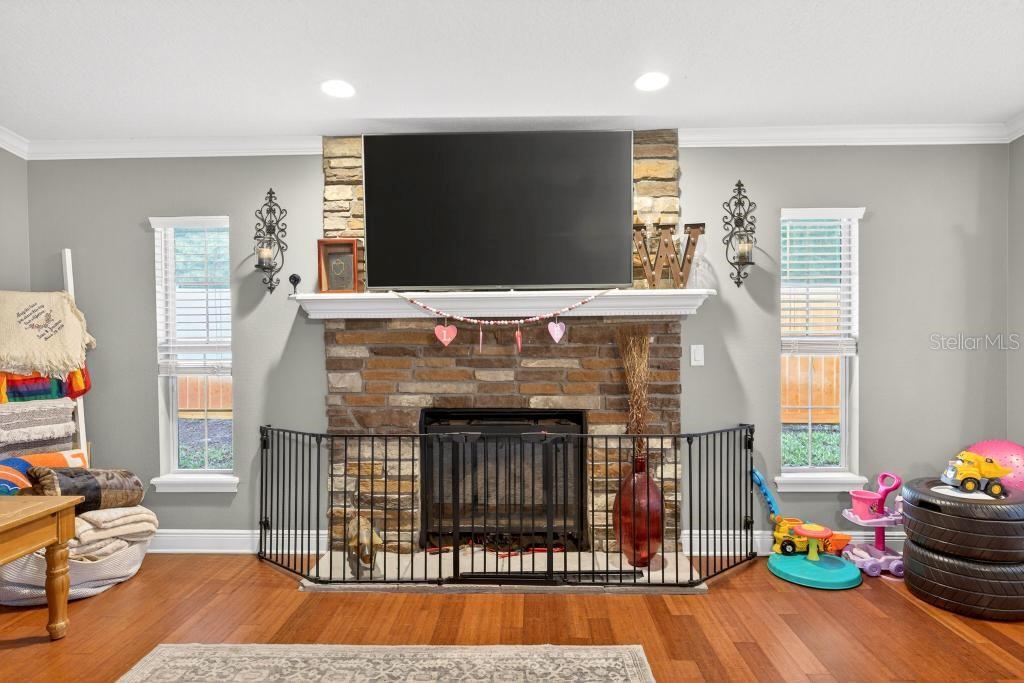 Image 6 of 74 For 746 Washington Avenue W