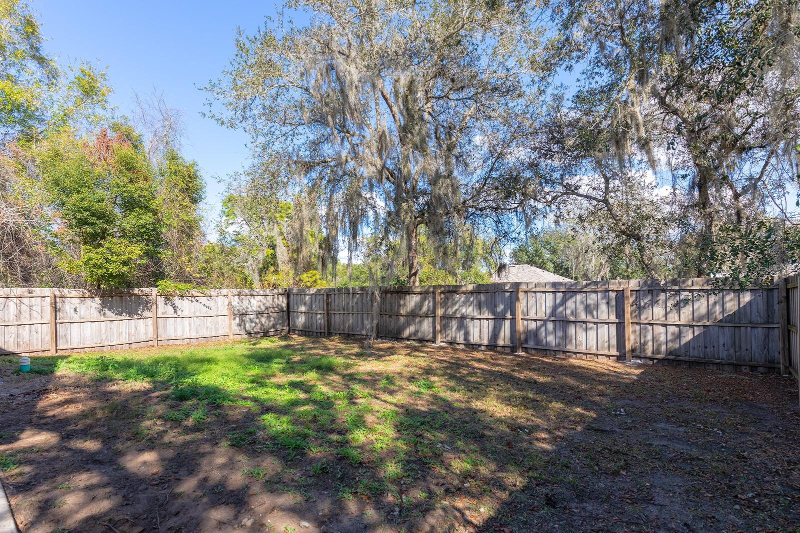 Image 21 of 21 For 367 Daisey Avenue