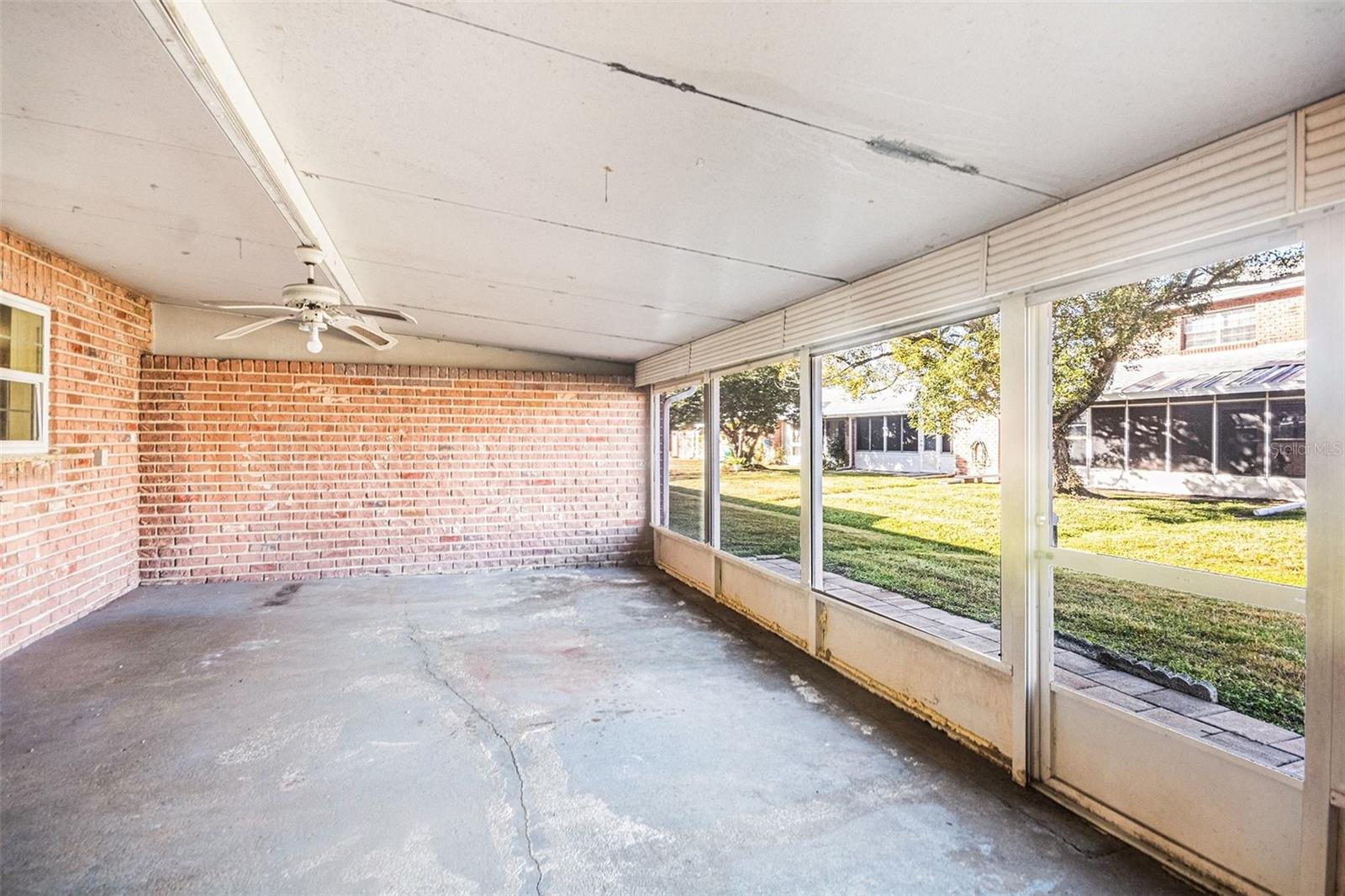 Image 23 of 25 For 1266 Village Way