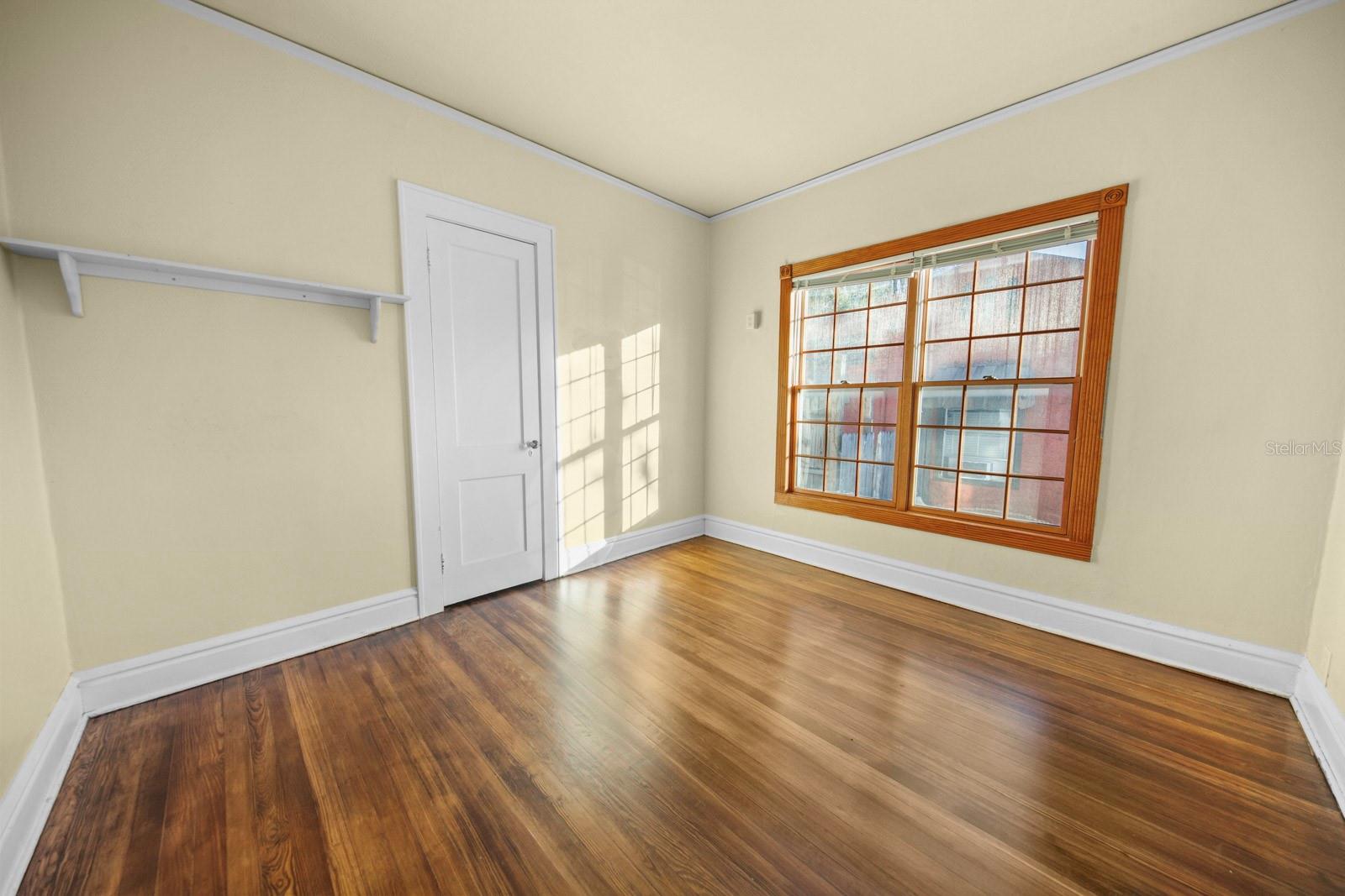 Image 16 of 19 For 1271 6th Street