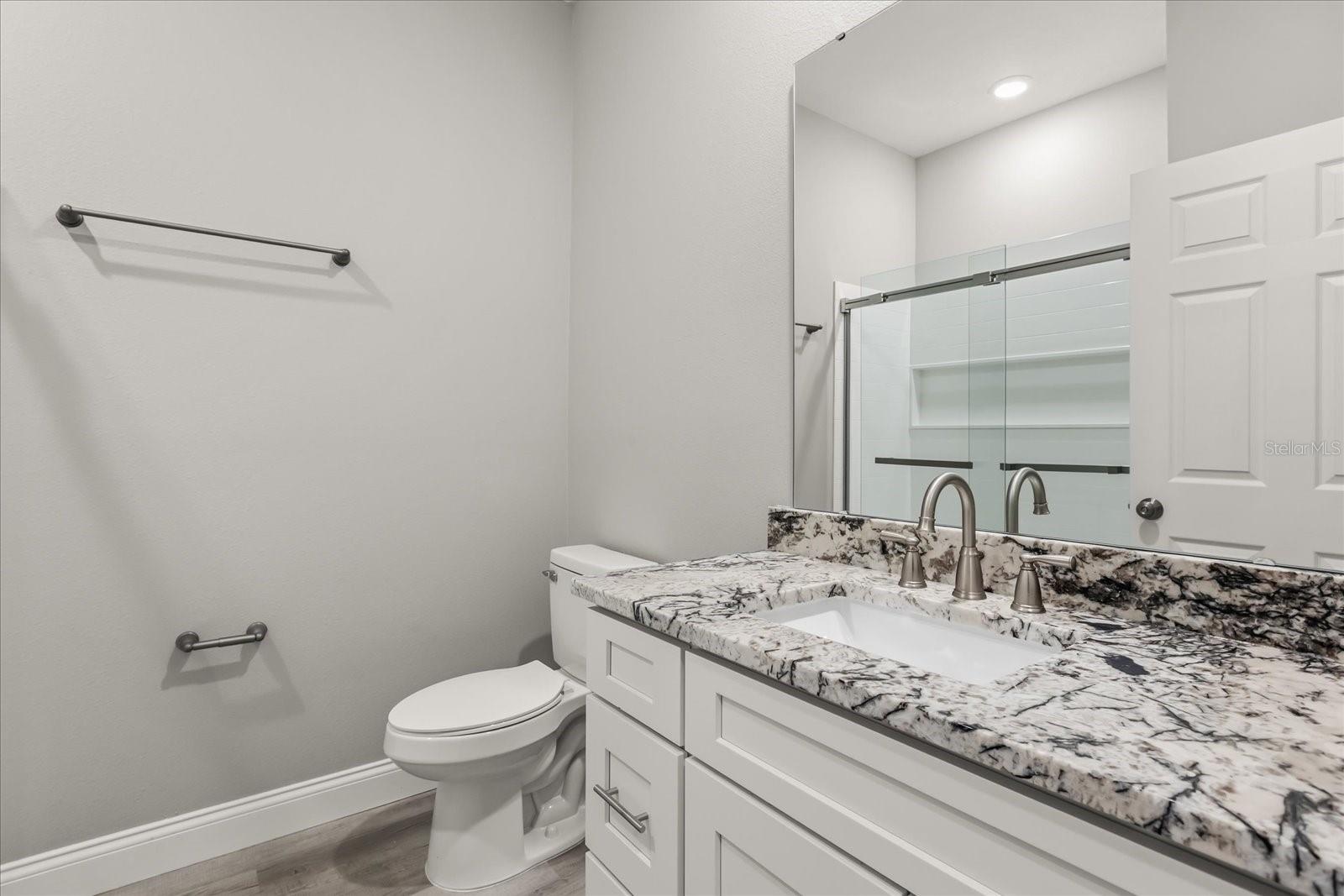 Image 23 of 27 For 2226 Southwest Road