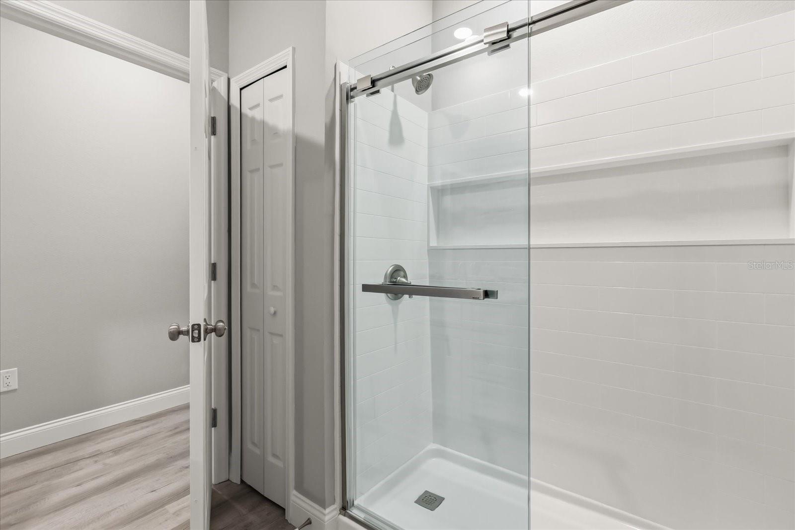 Image 24 of 27 For 2226 Southwest Road