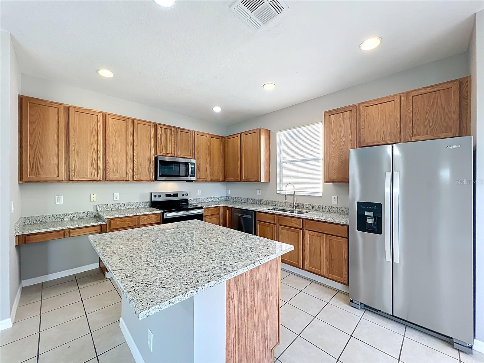 Image 18 of 69 For 33411 Terragona Drive